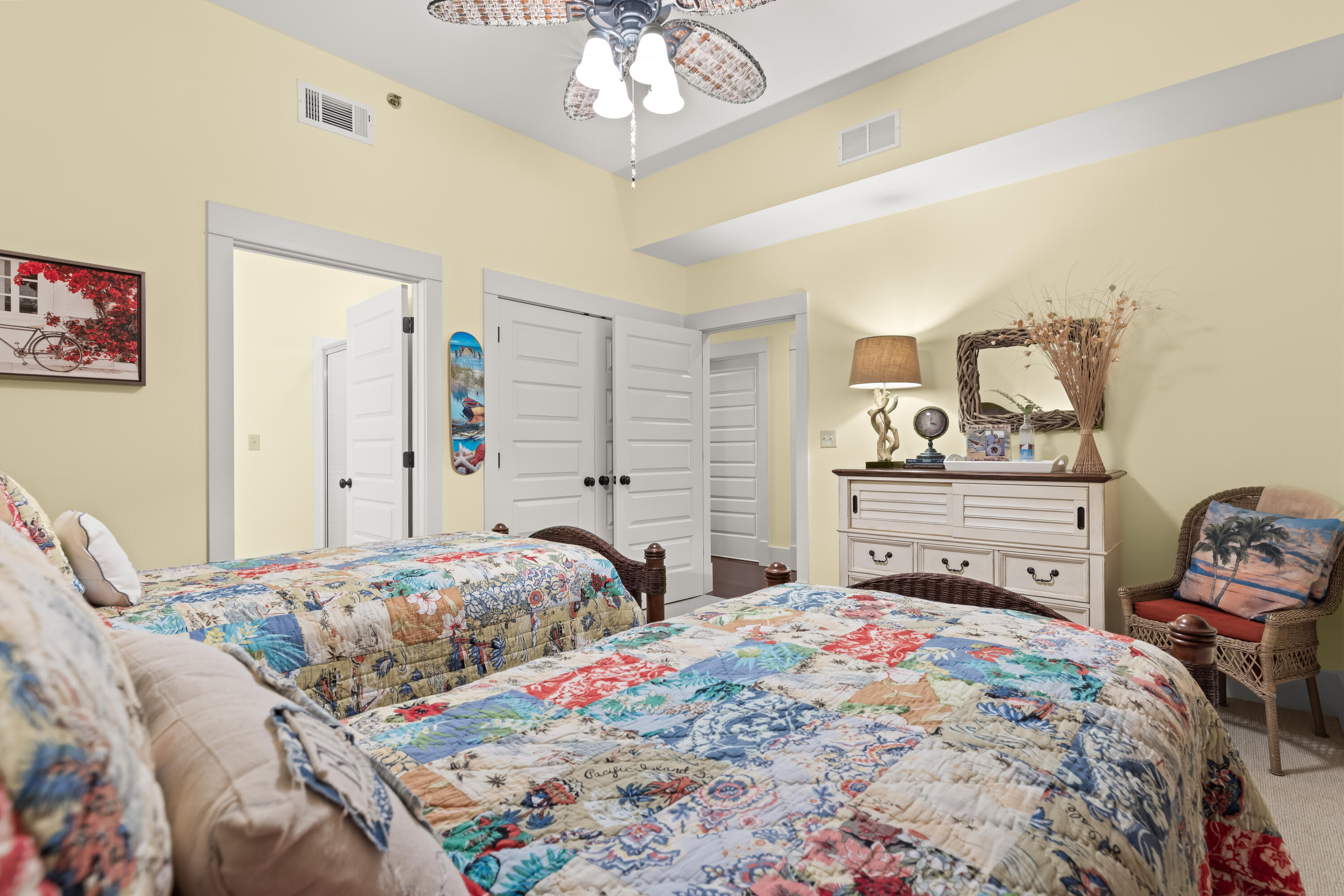 2046 W County Highway 30A # M2314
