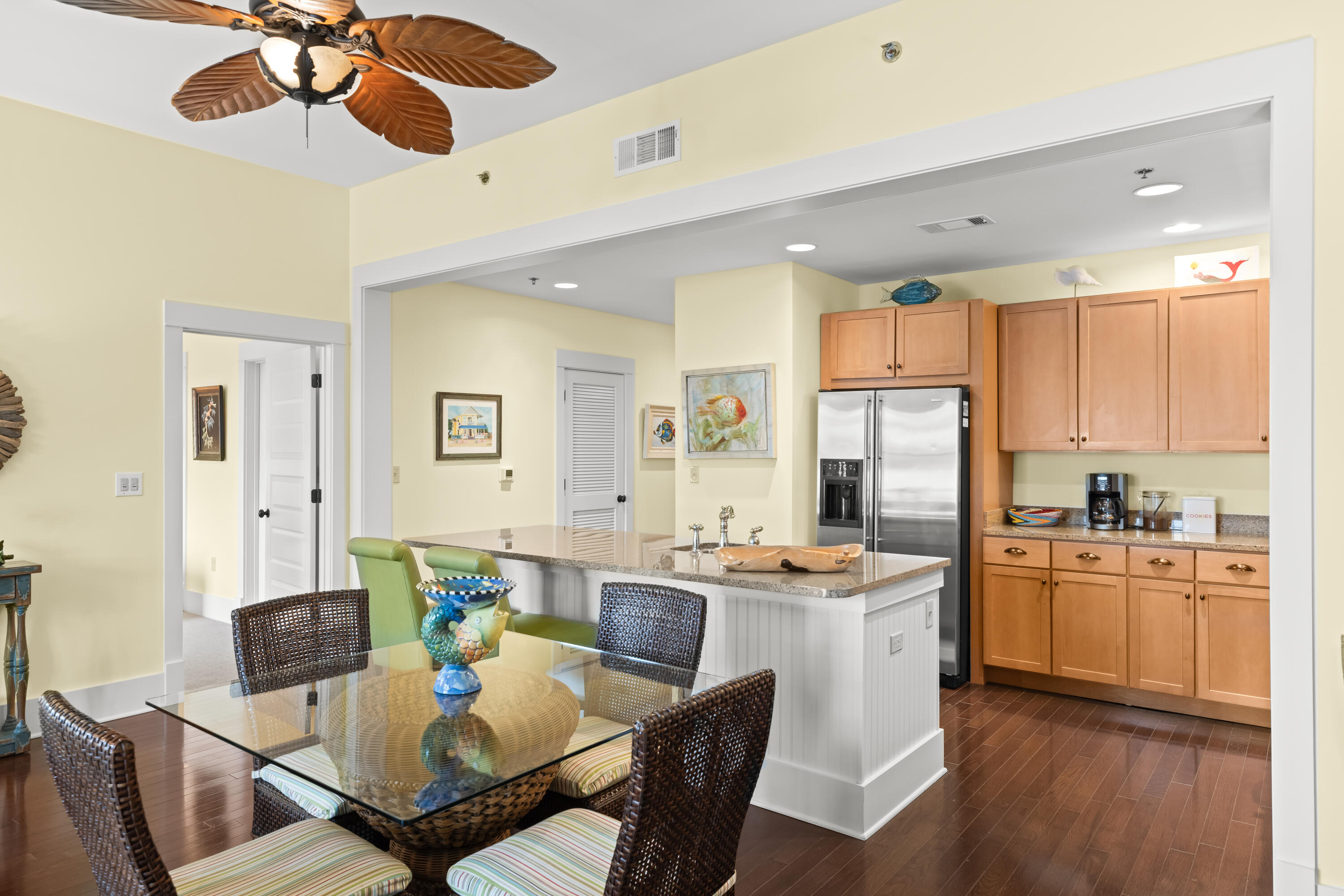 2046 W County Highway 30A # M2314