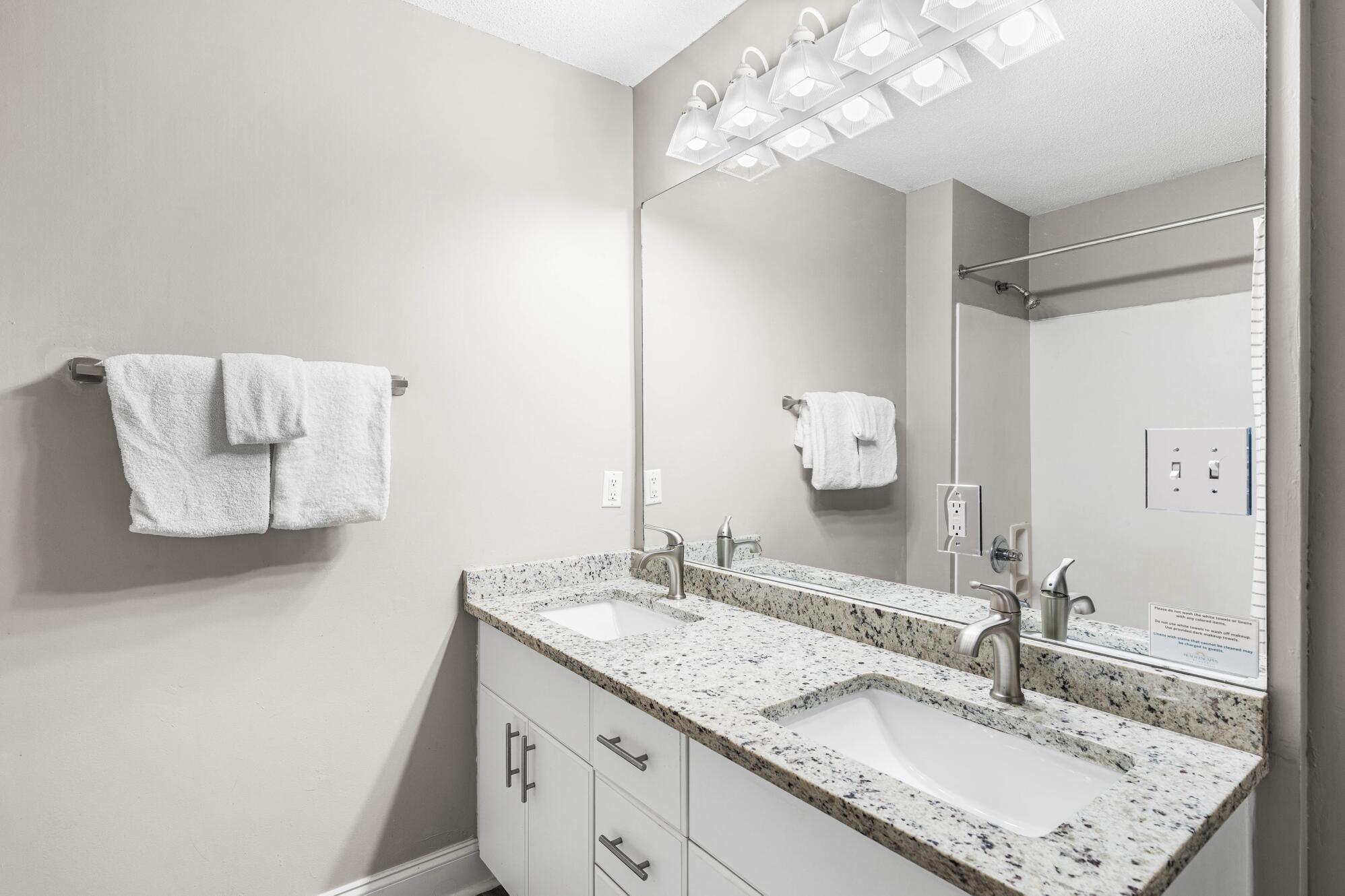 515 Tops'l Beach Boulevard Unit 810
