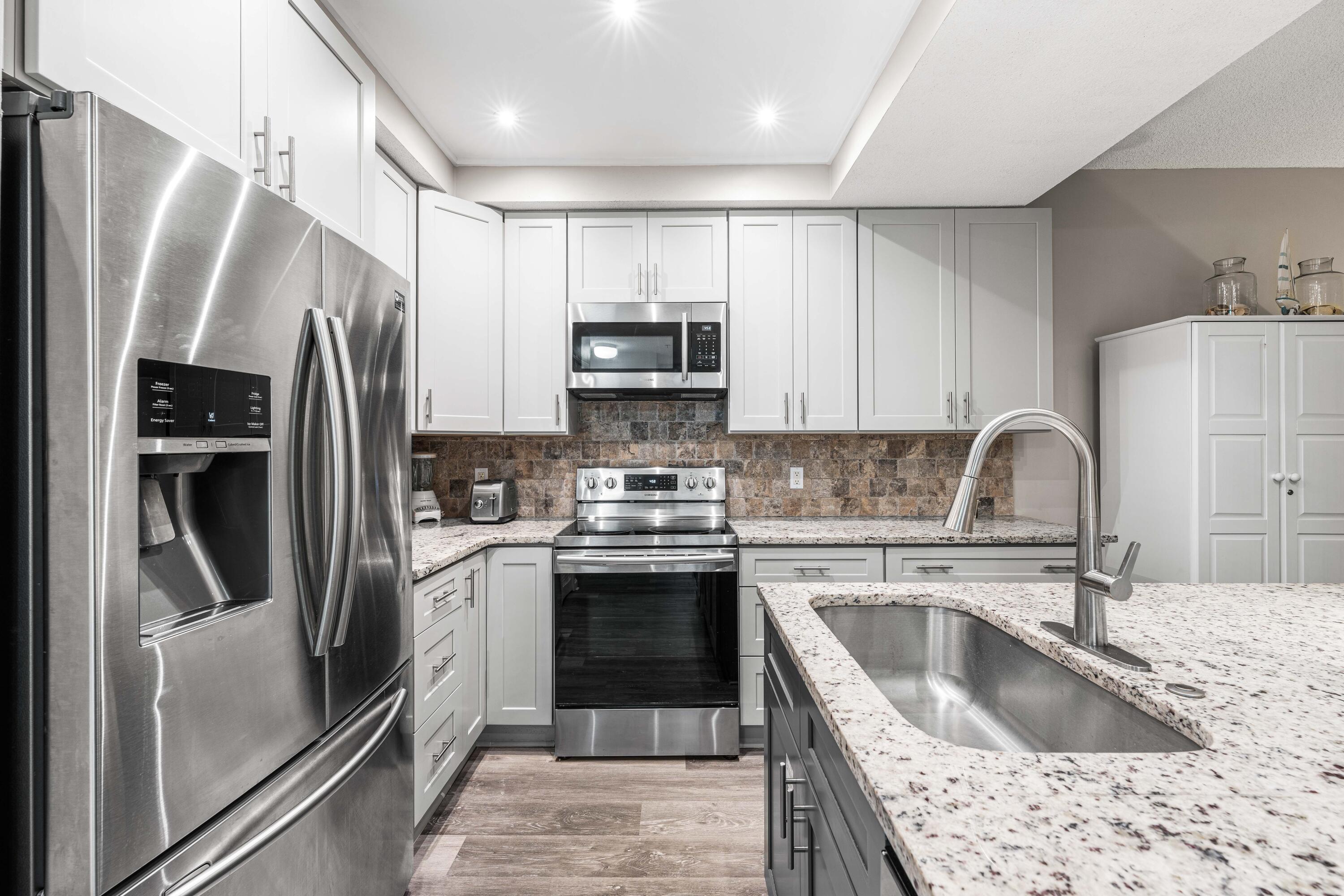 515 Tops'l Beach Boulevard Unit 810
