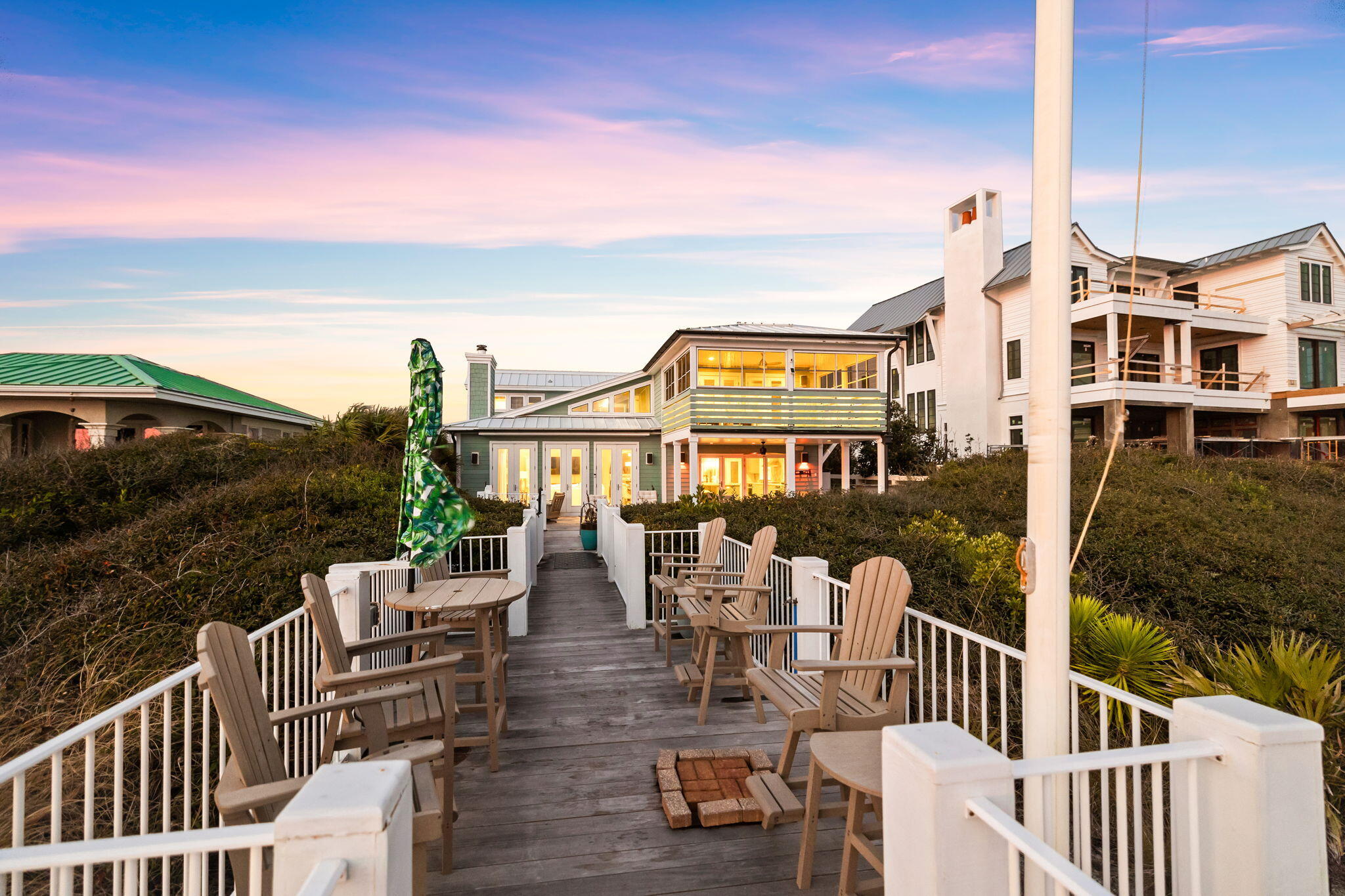 211 Pelican Circle