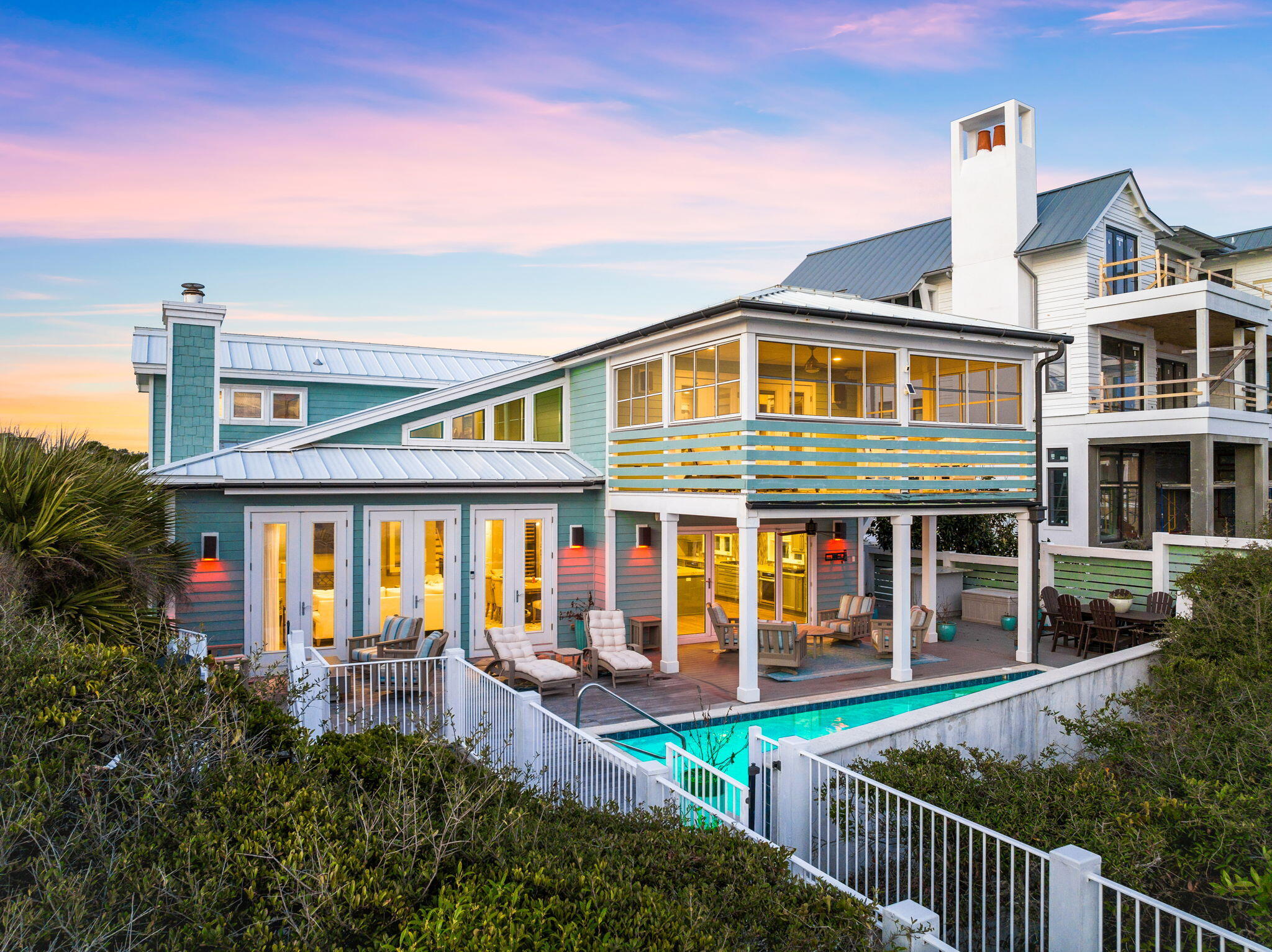 211 Pelican Circle
