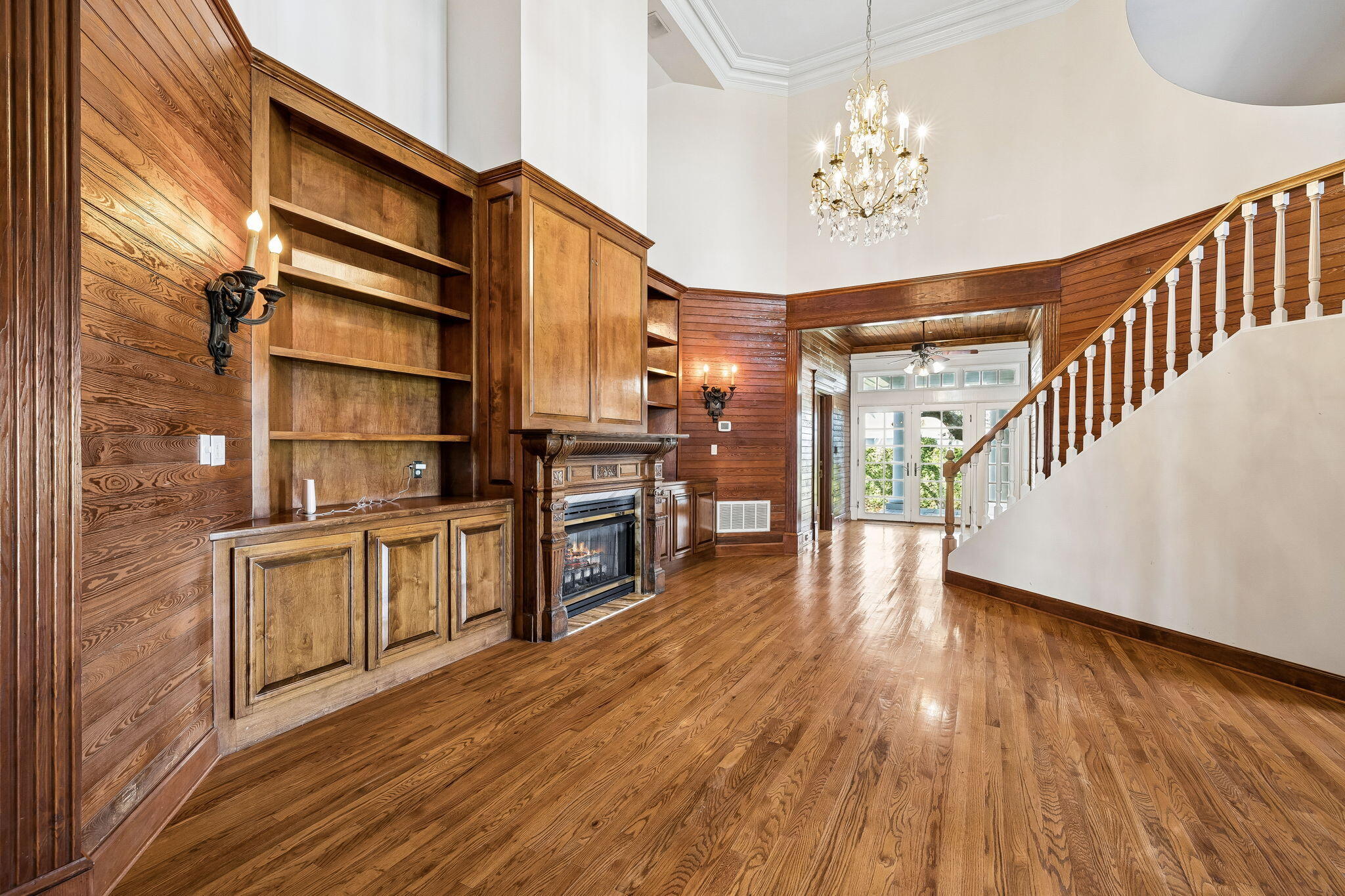 11 Paradise Point Road