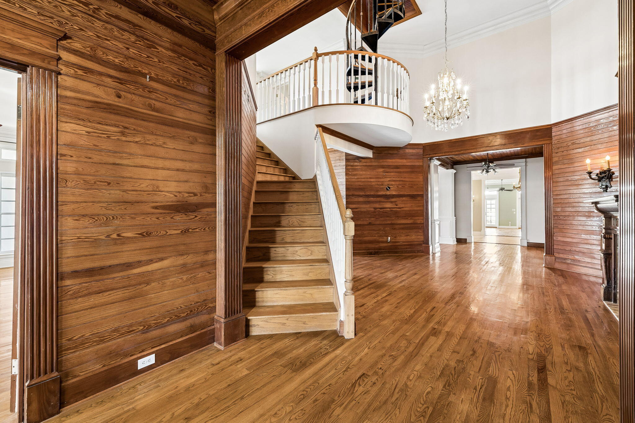 11 Paradise Point Road