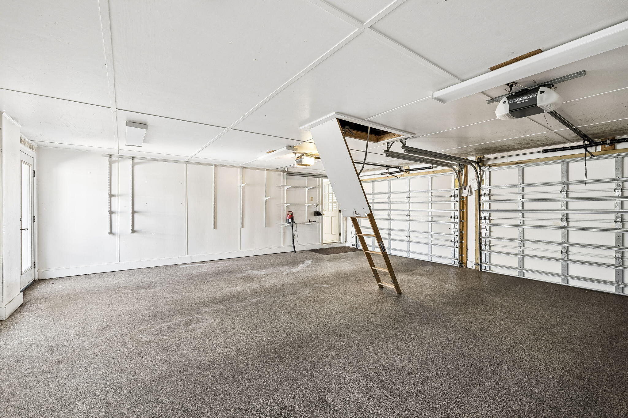 11 Paradise Point Road