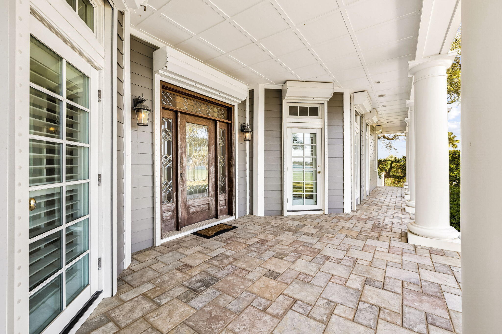 11 Paradise Point Road