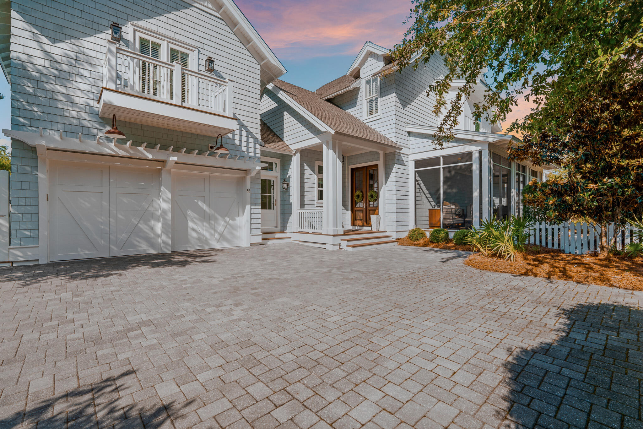 55 Half Hitch Lane