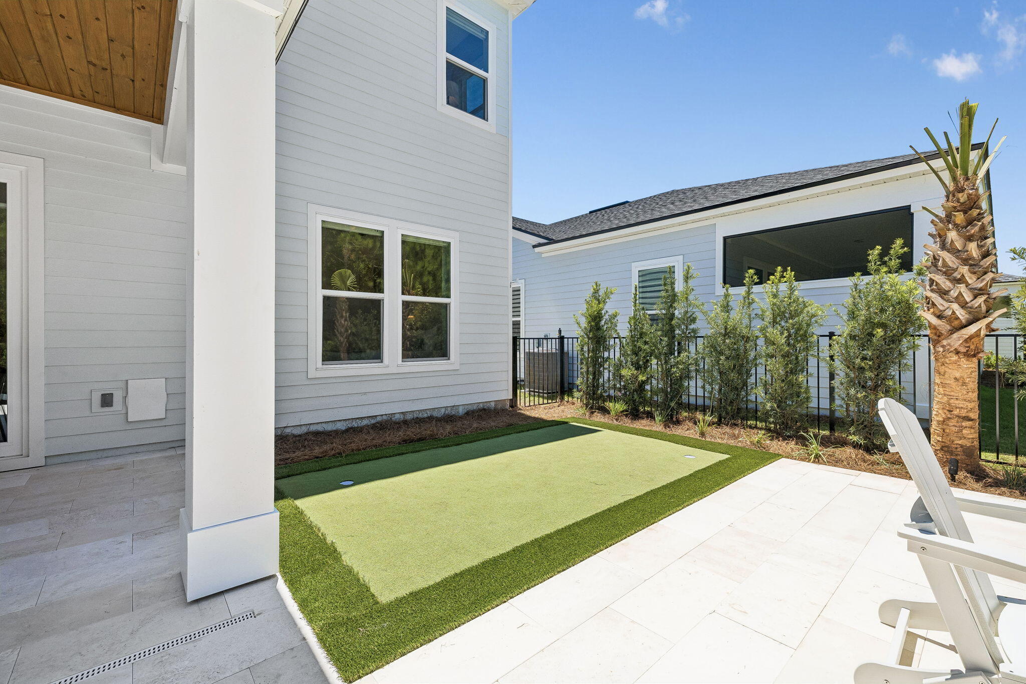 300 Breakwater Boulevard