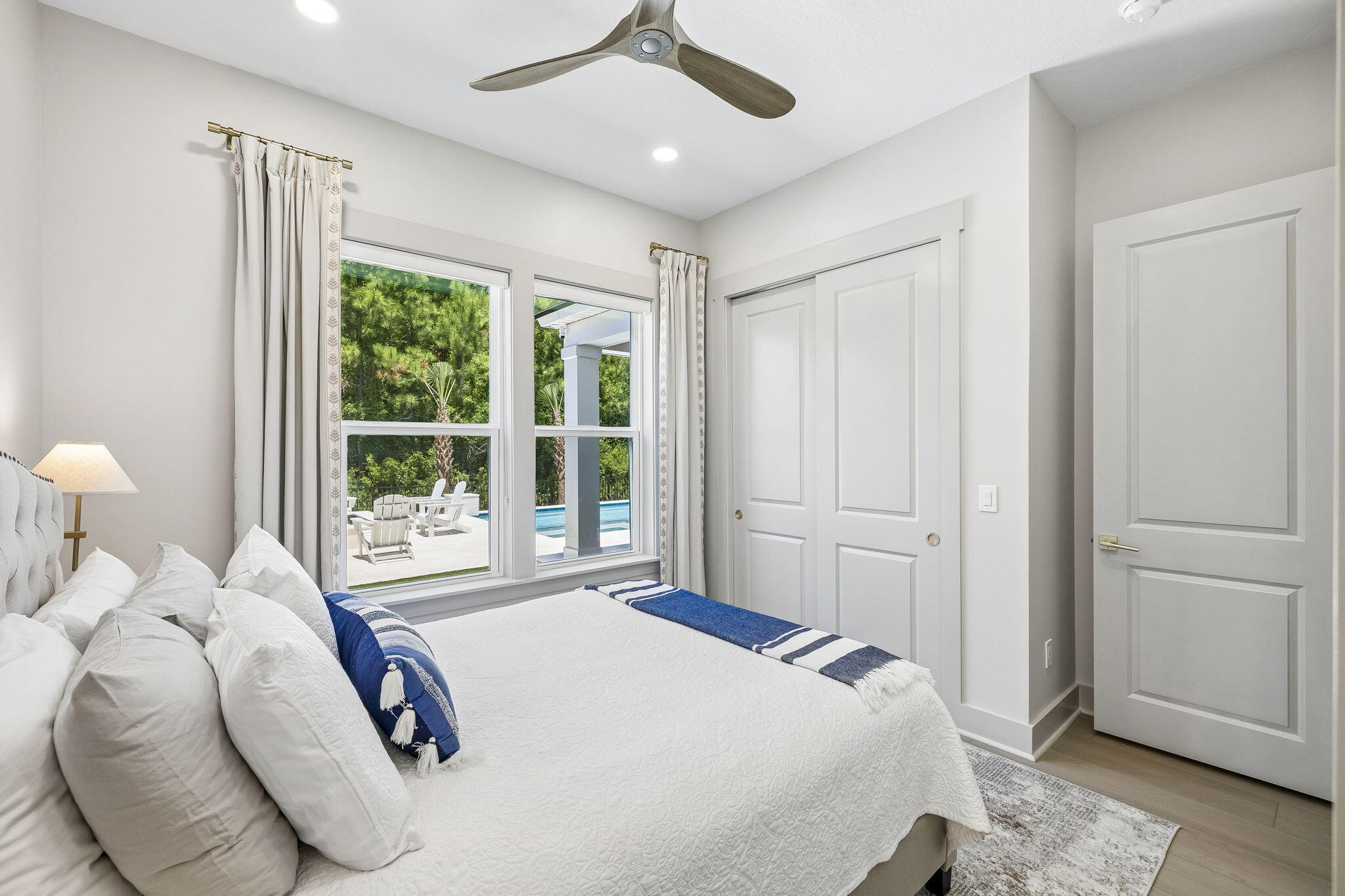 300 Breakwater Boulevard