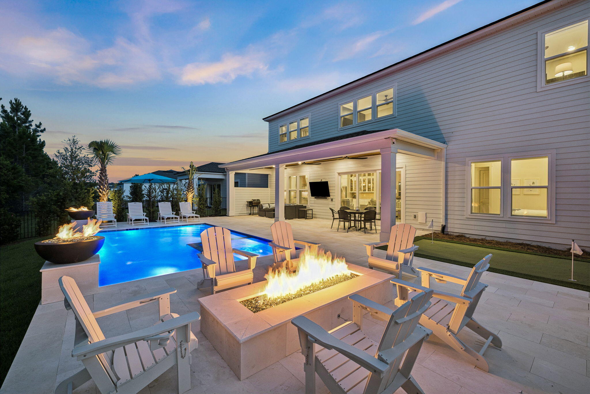 300 Breakwater Boulevard