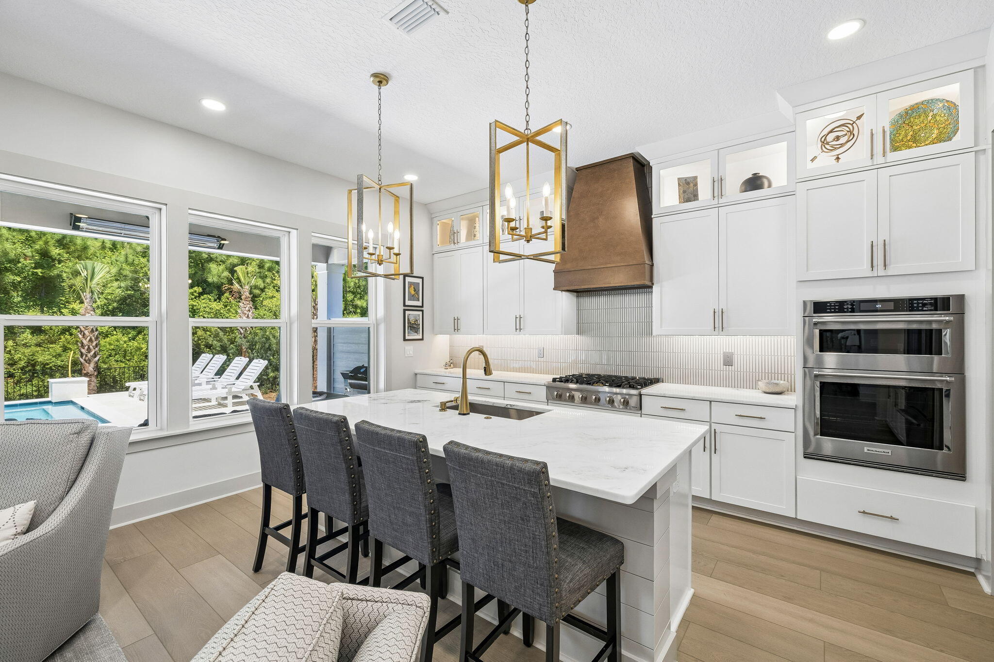 300 Breakwater Boulevard