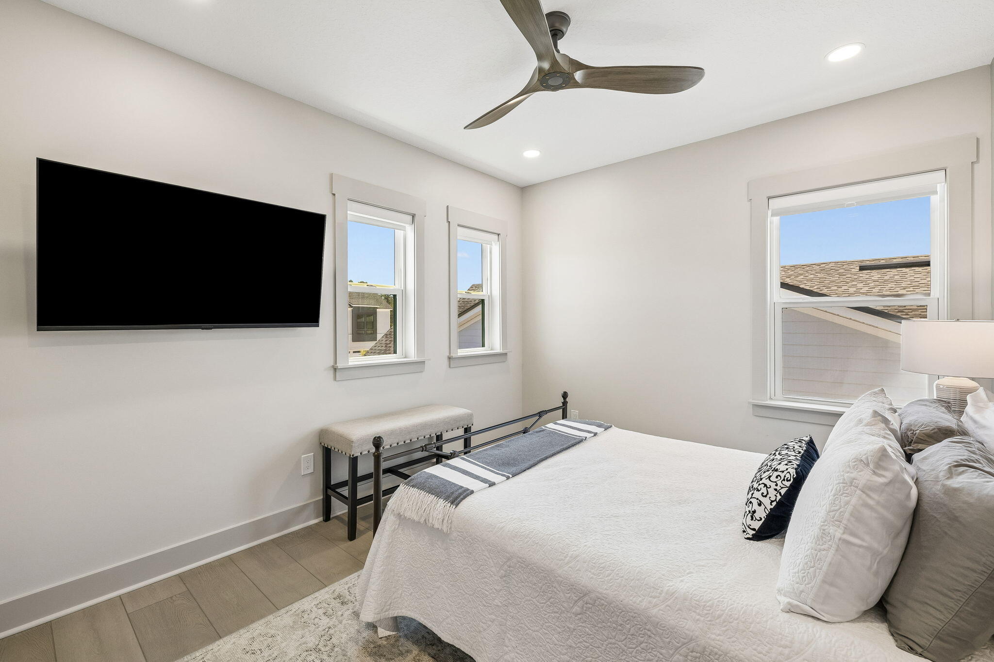 300 Breakwater Boulevard