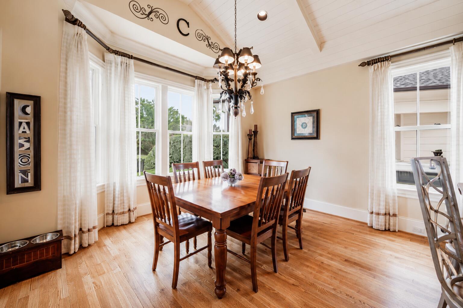 3517 Dragon Ridge Road