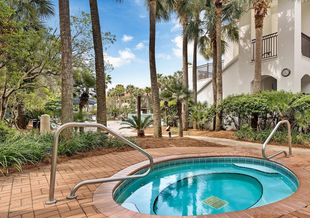 4598 Paradise Isle