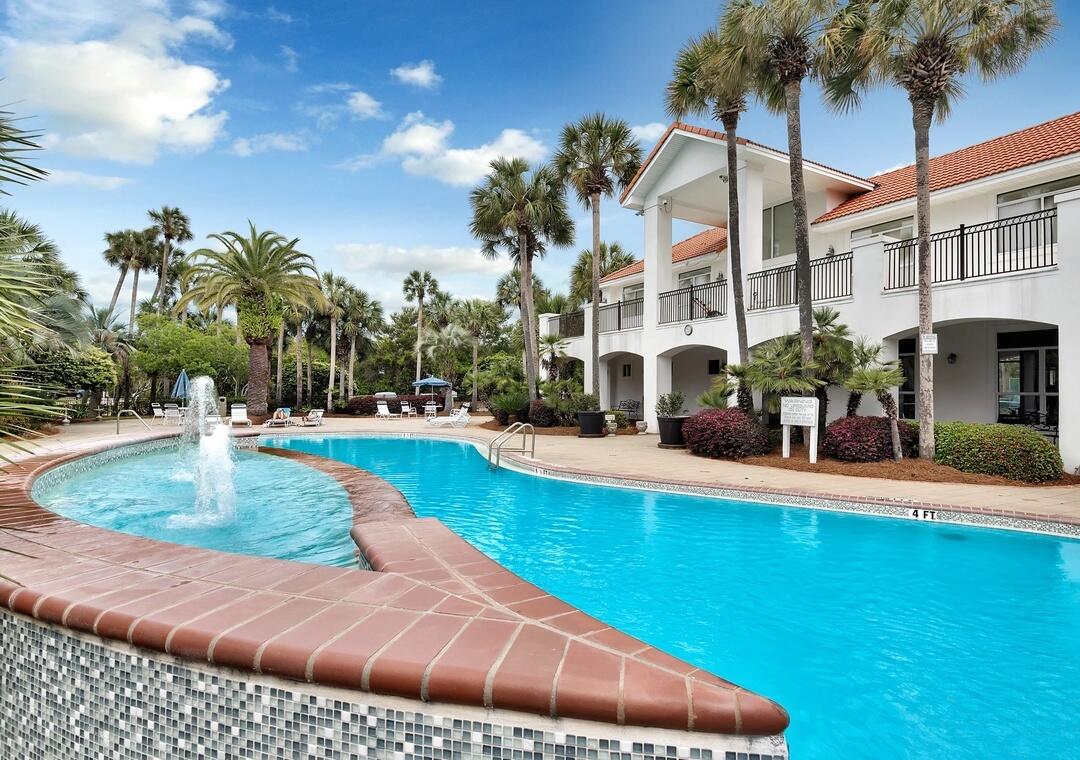 4598 Paradise Isle