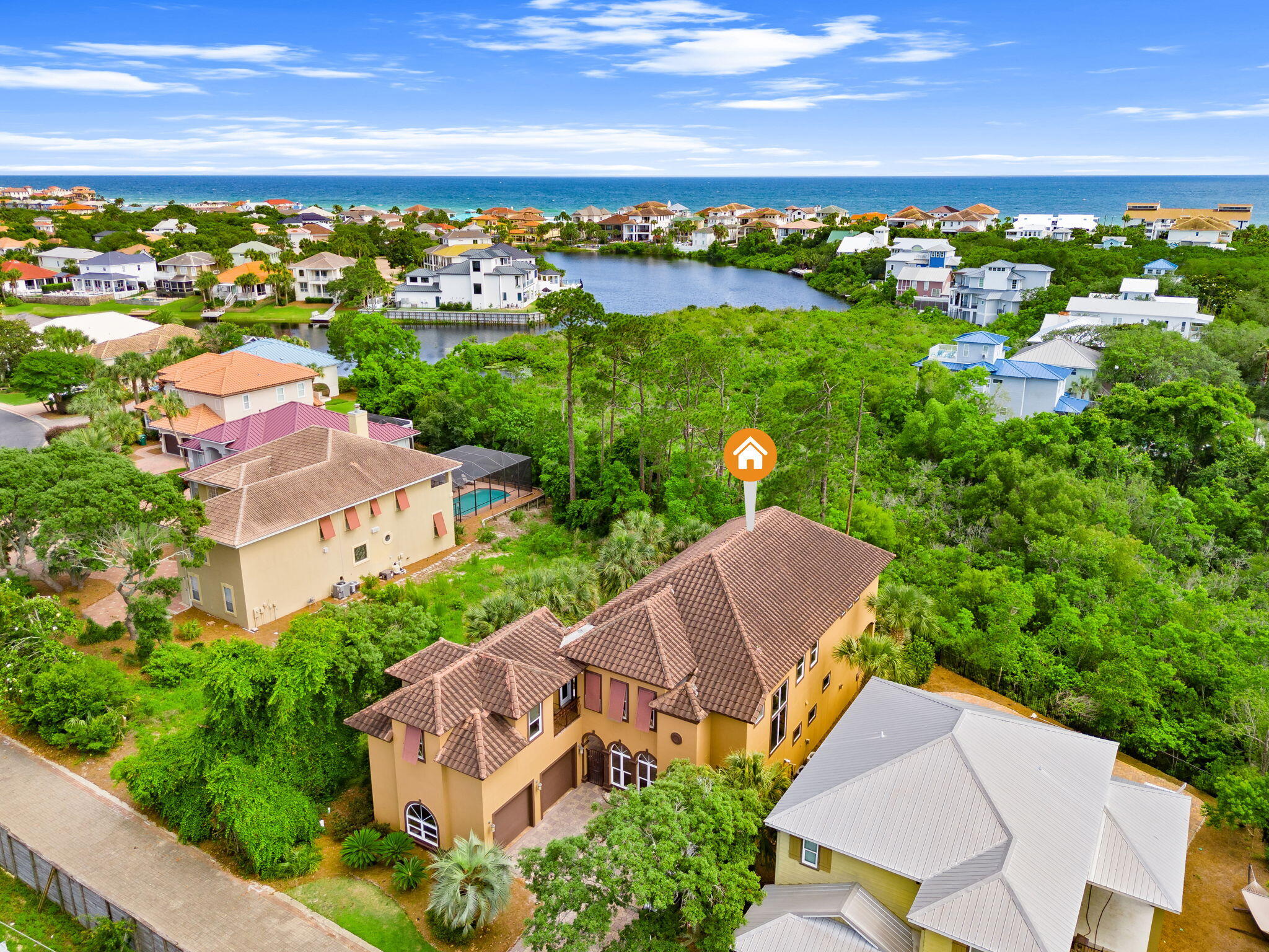 4598 Paradise Isle