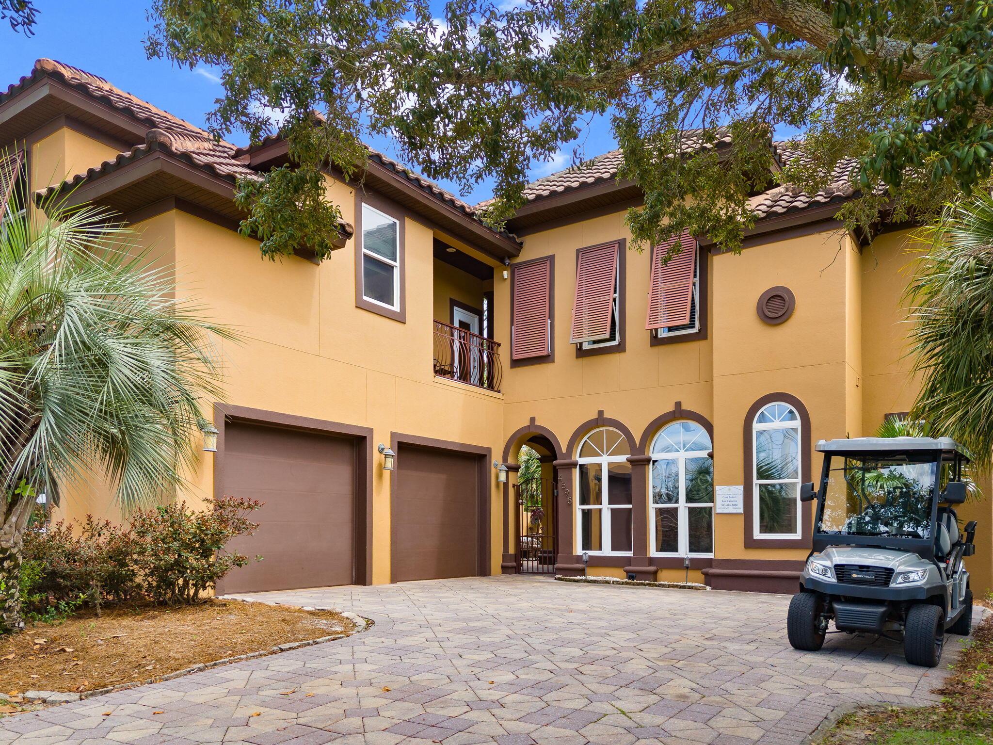 4598 Paradise Isle
