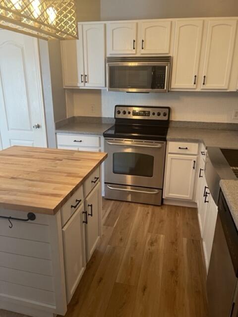 126 Dolphin Road A
