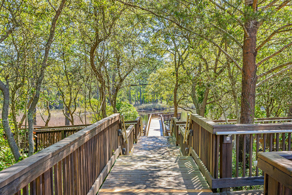 2050 W County Highway 30a M1-211