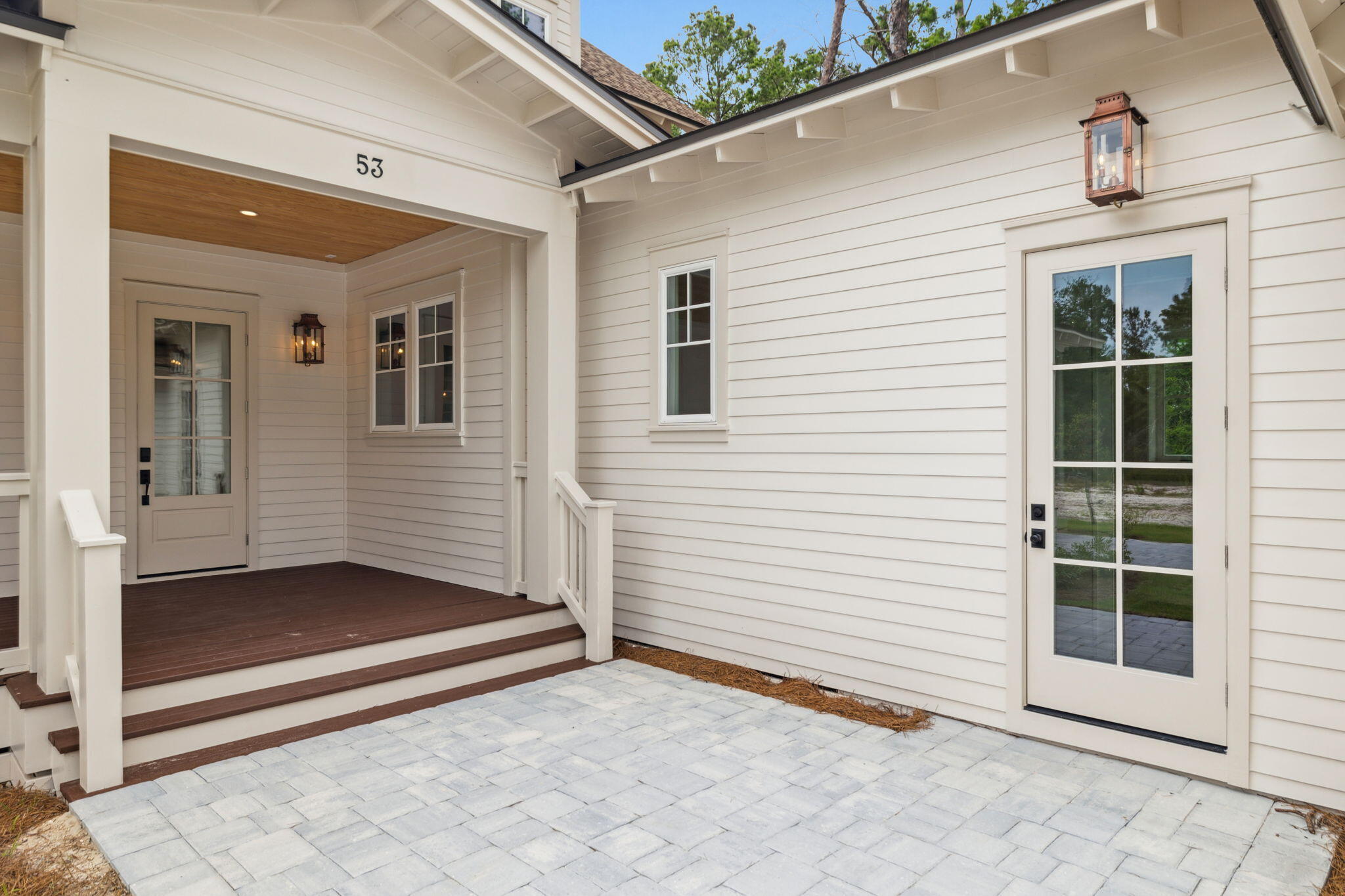 122 Glade Boulevard