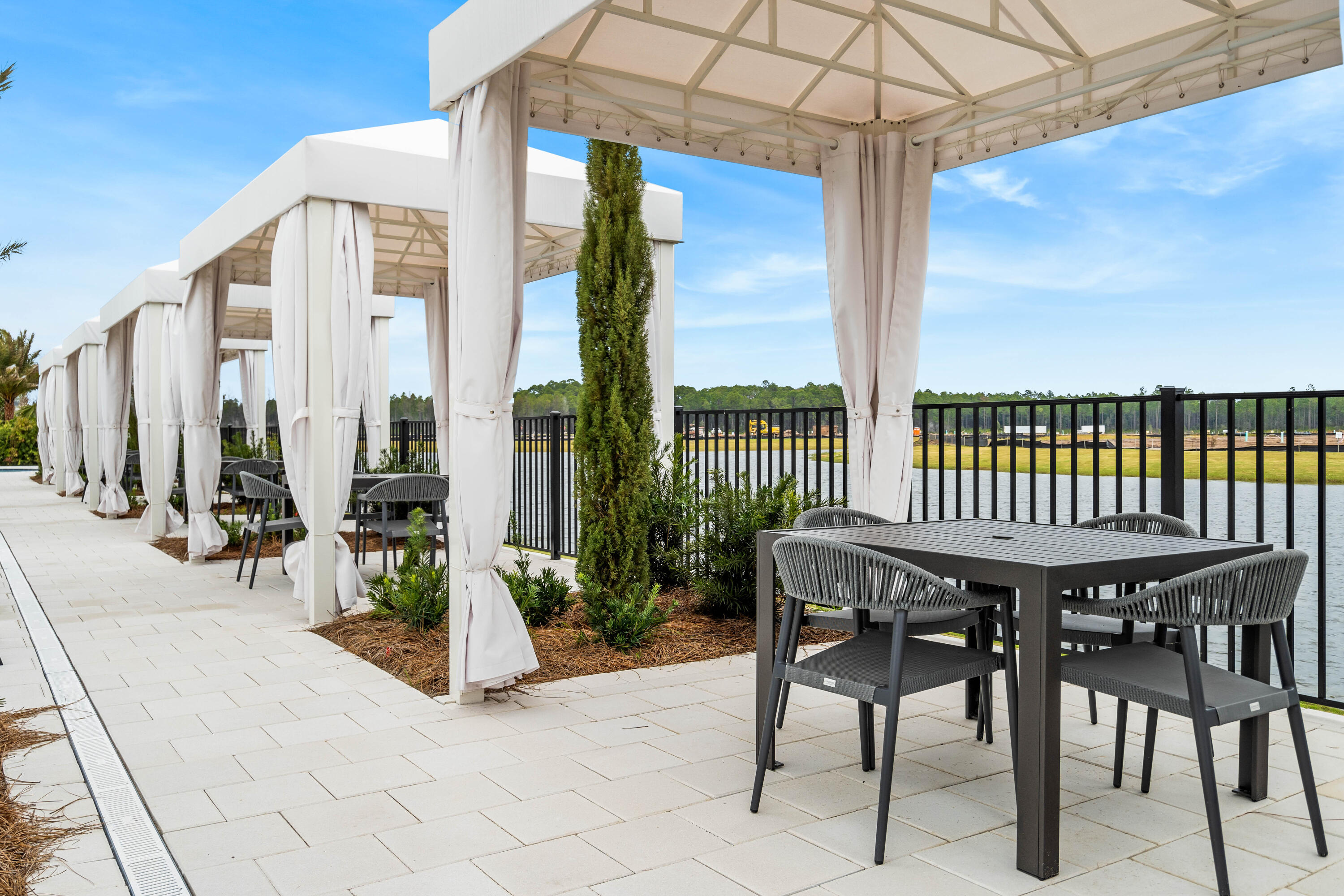 2552 Pathways Drive
