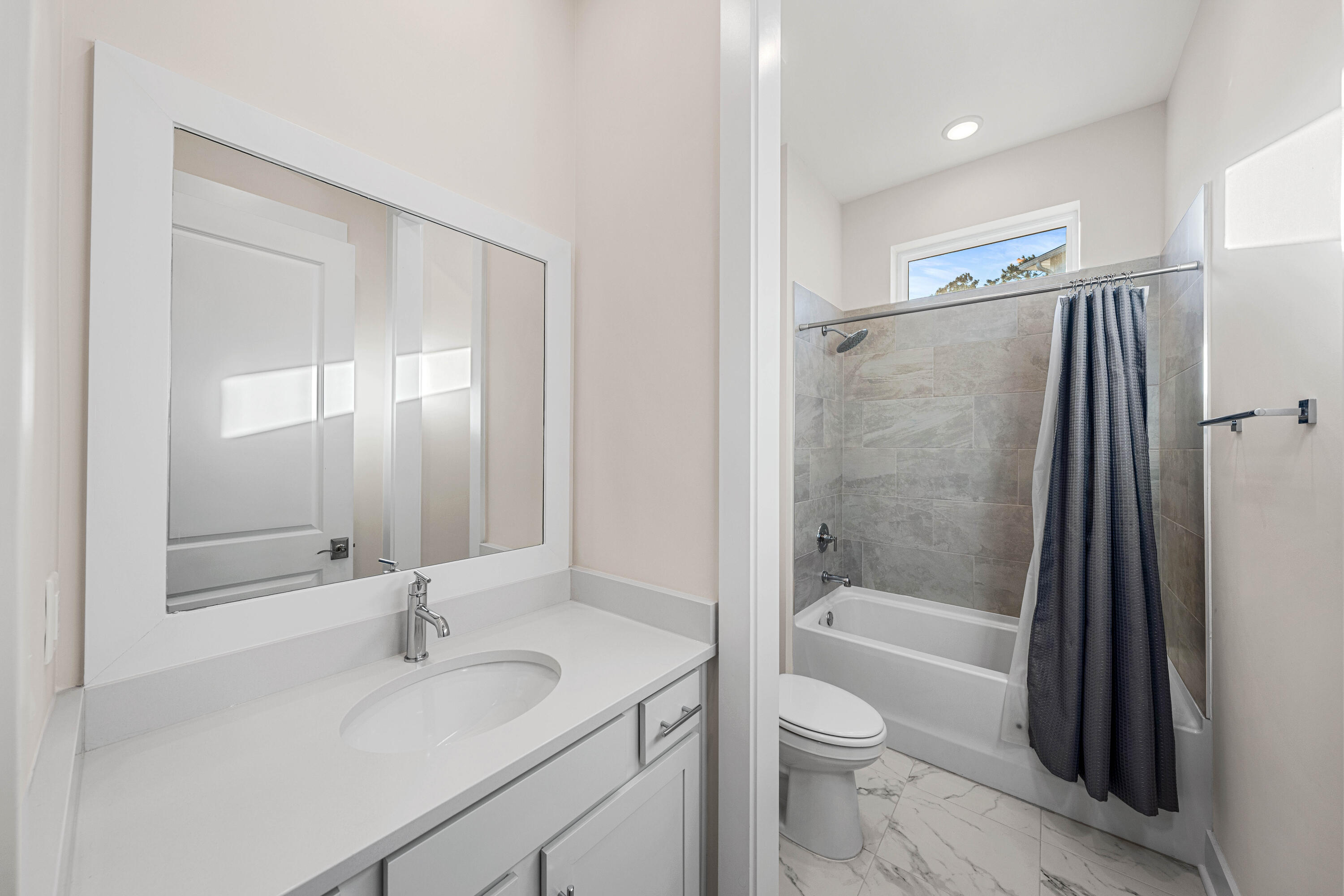 2552 Pathways Drive