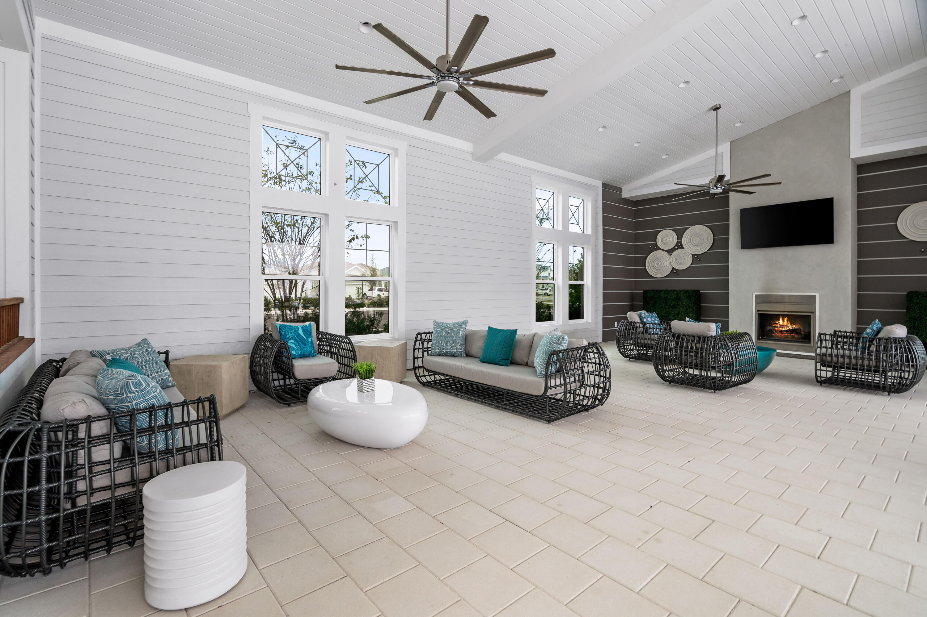 2552 Pathways Drive