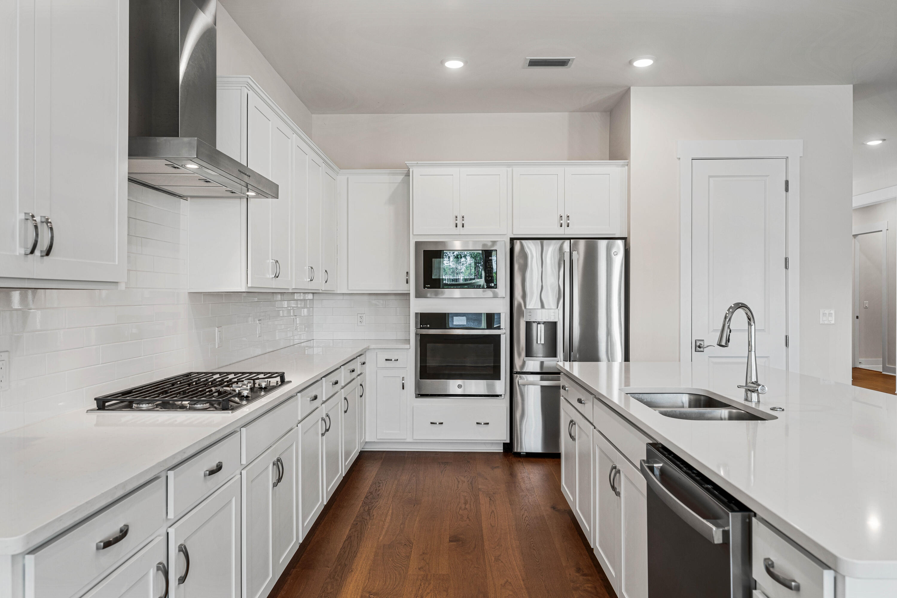2552 Pathways Drive