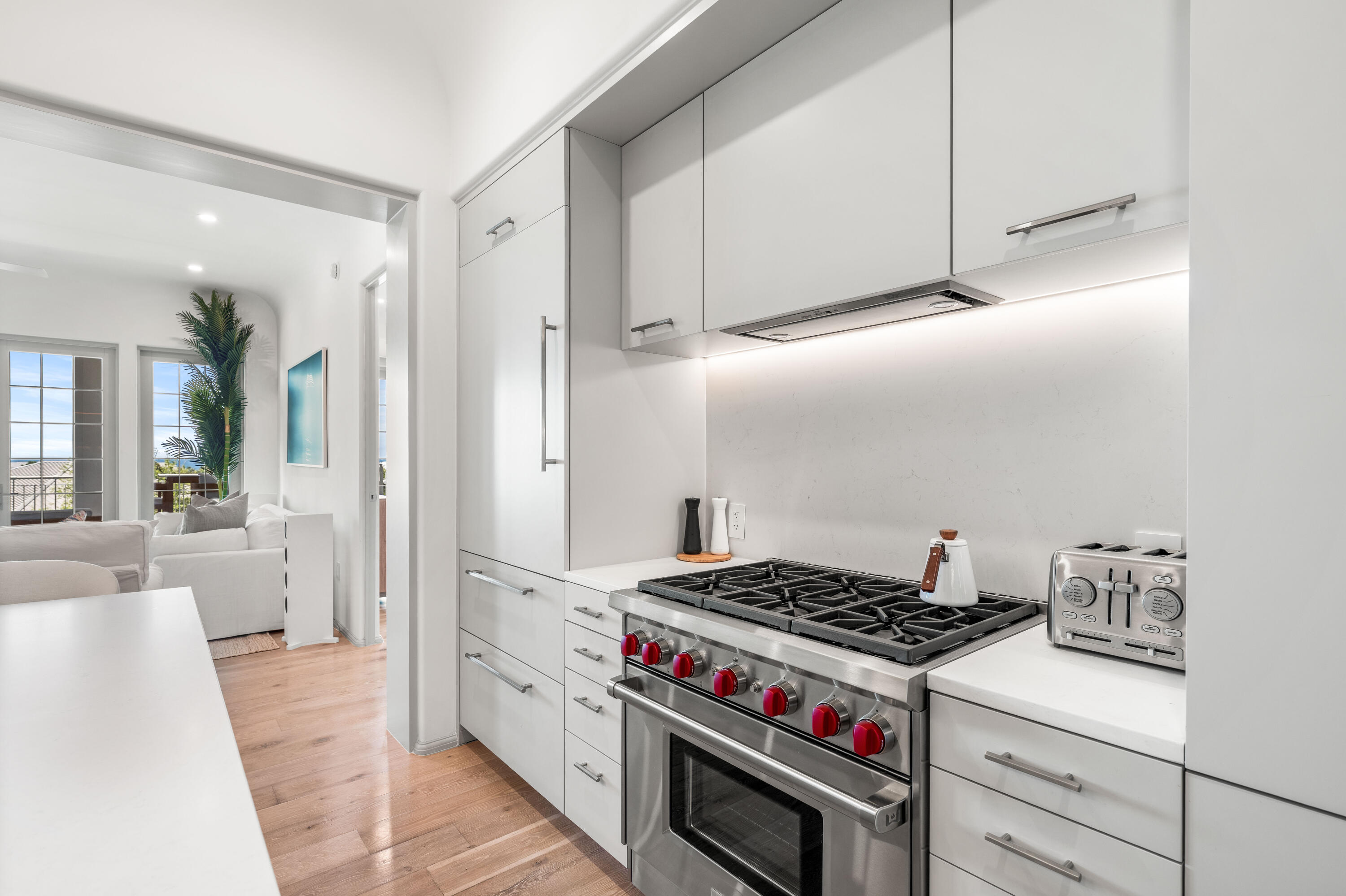 45 W Solaire Way 307