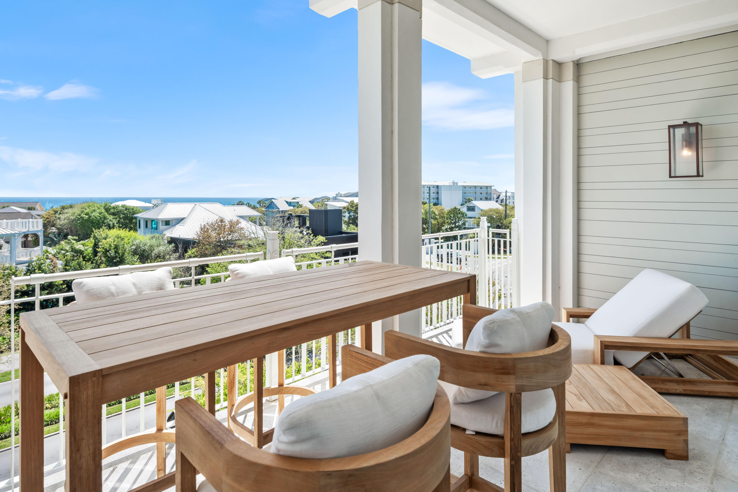 45 W Solaire Way 307