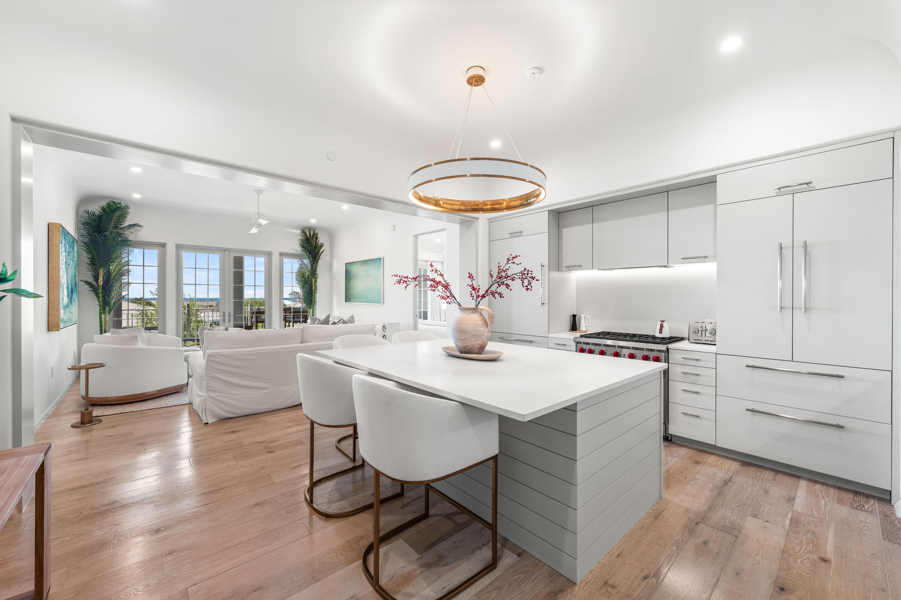 45 W Solaire Way 307