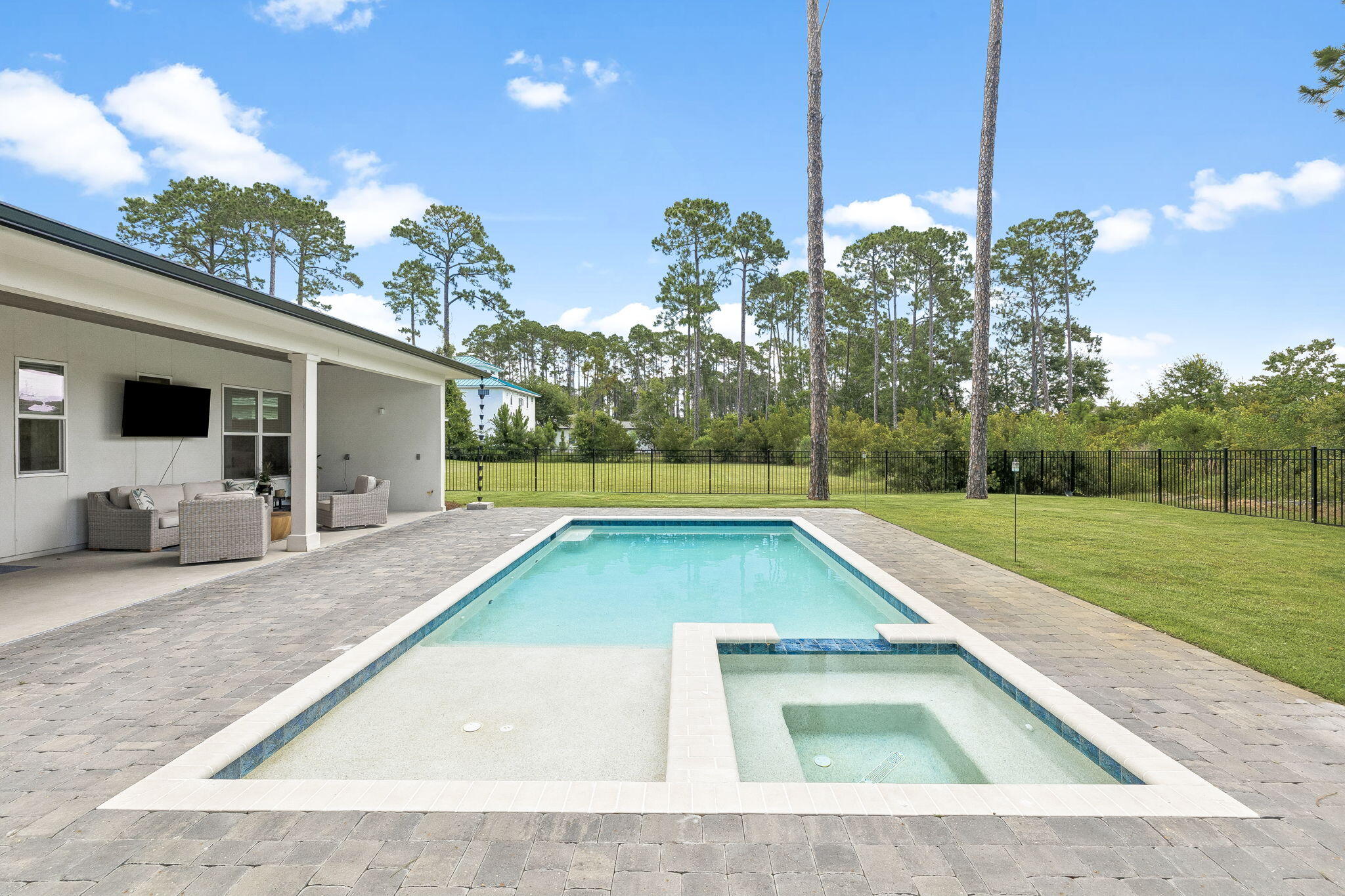 206 Driftwood Point Road