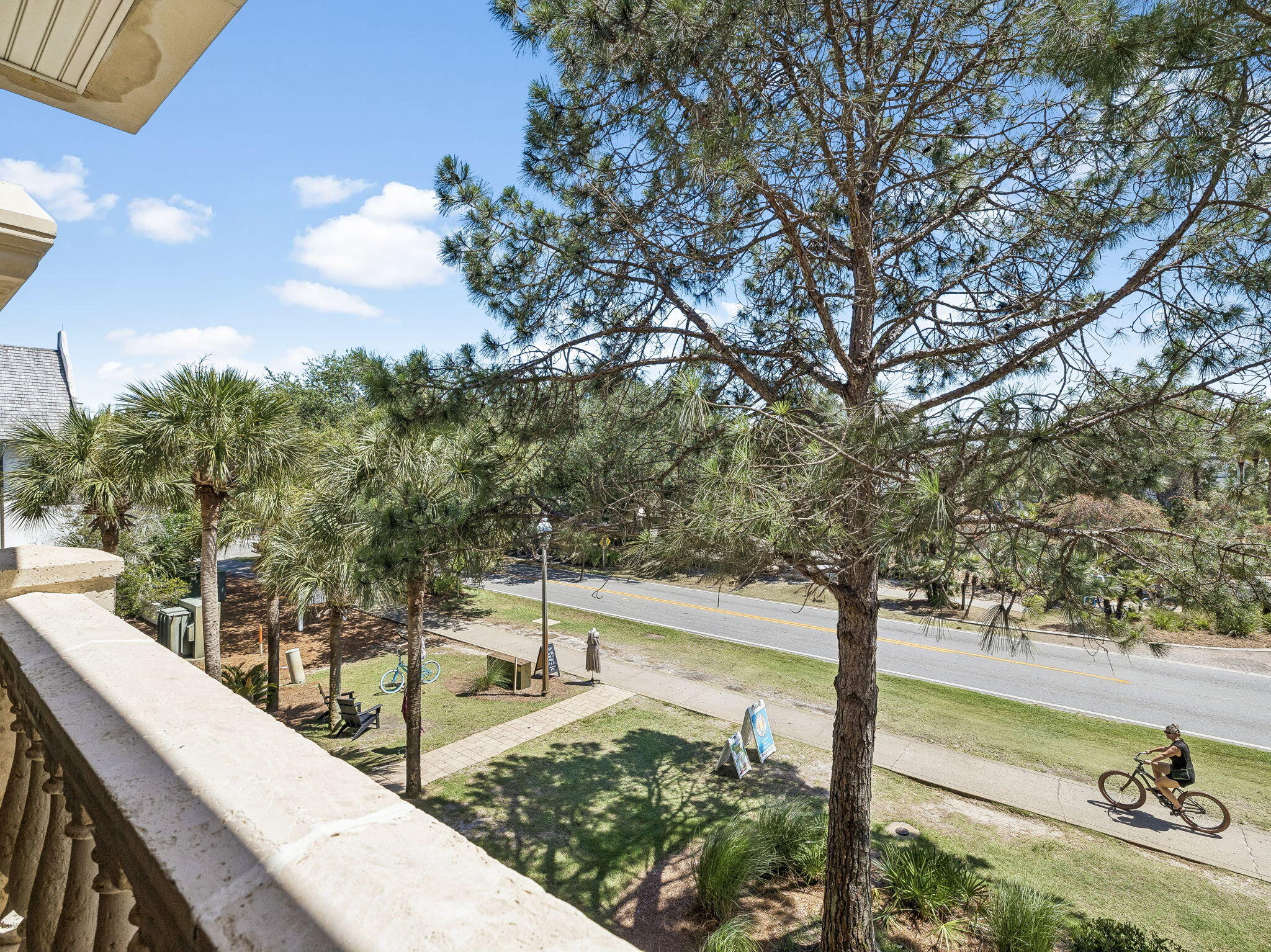 10343 E Co Highway 30A 219