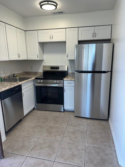 4114 Holiday Drive 7