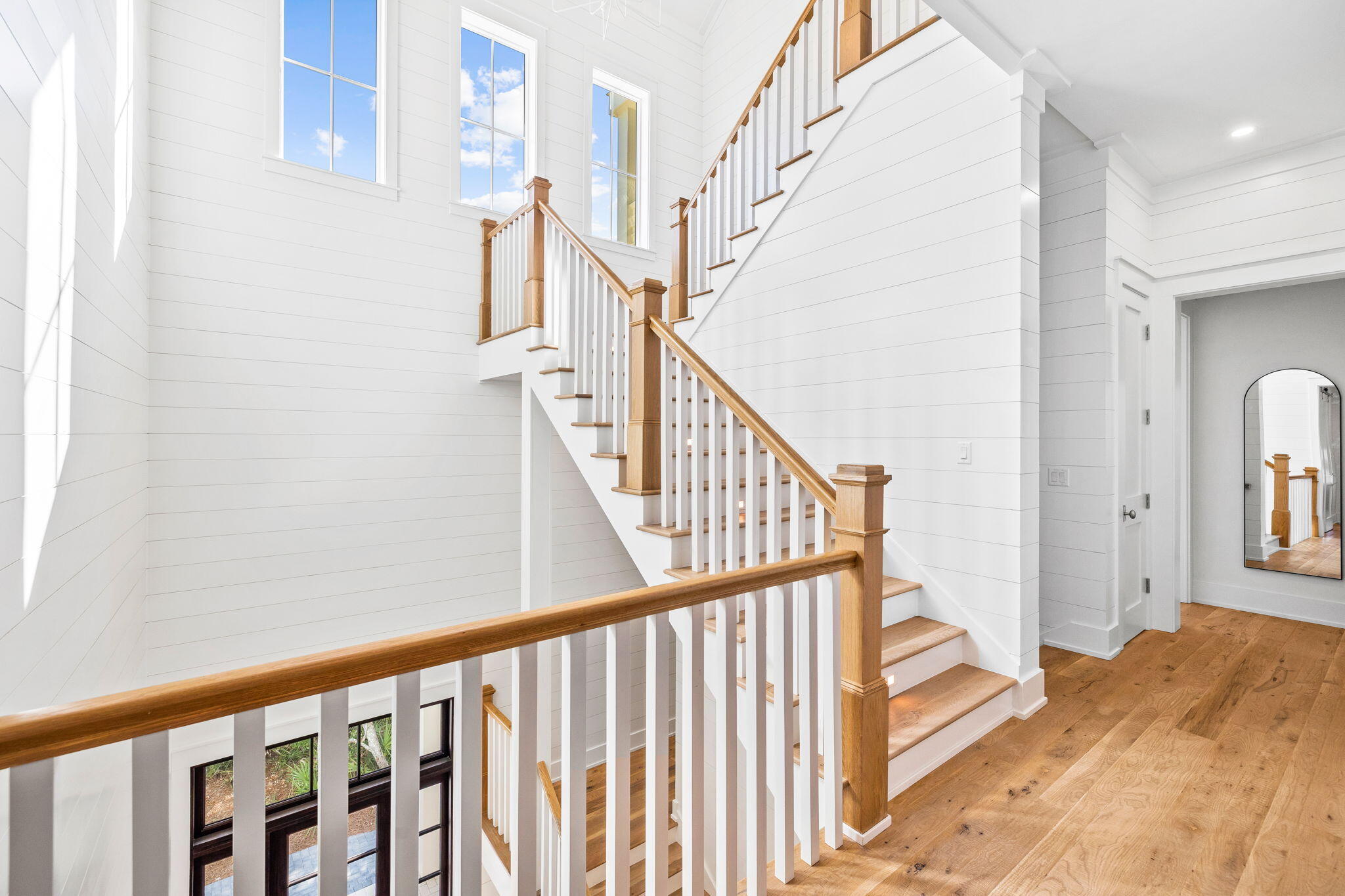 240 Lakeview Drive