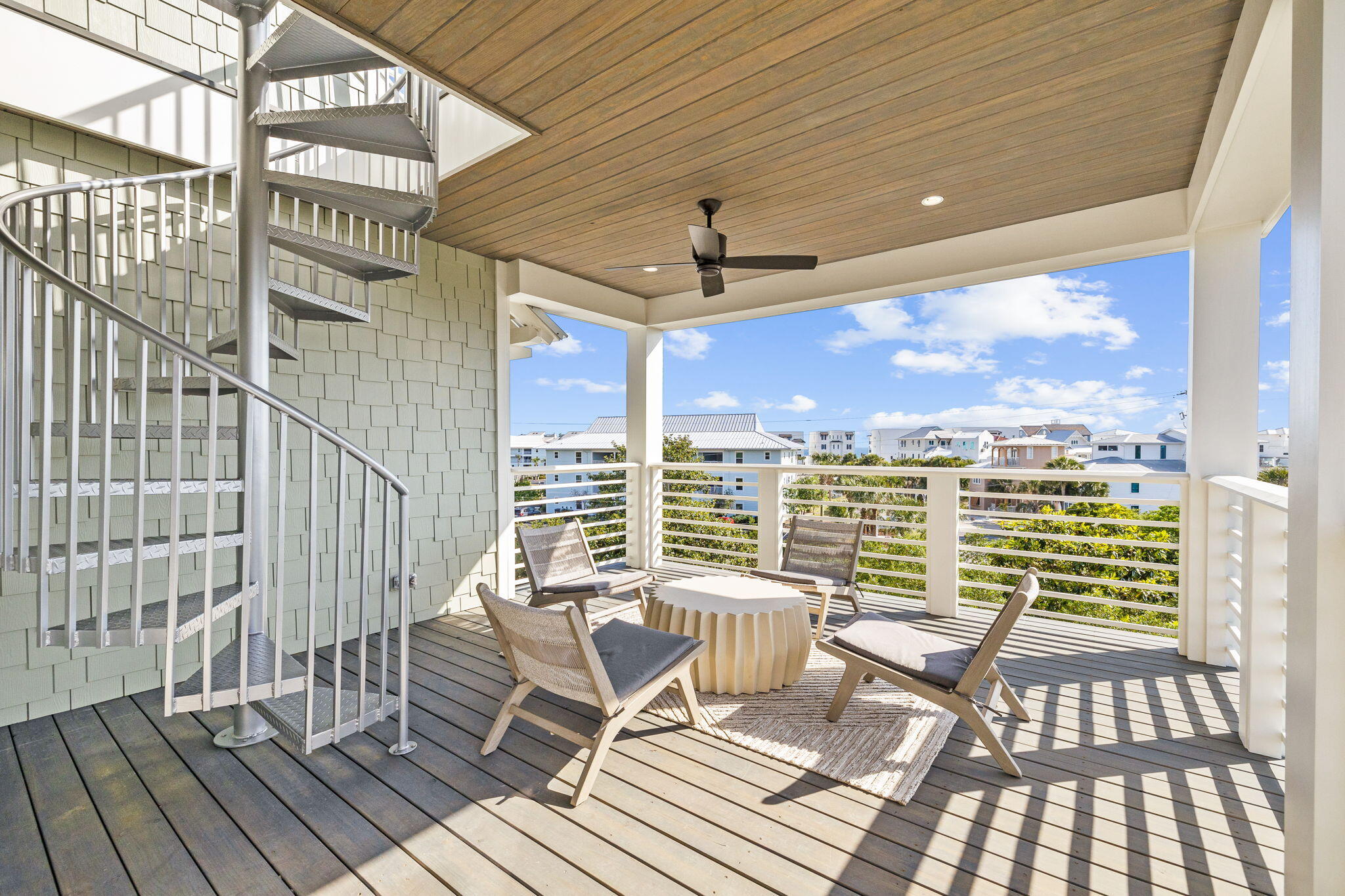 240 Lakeview Drive