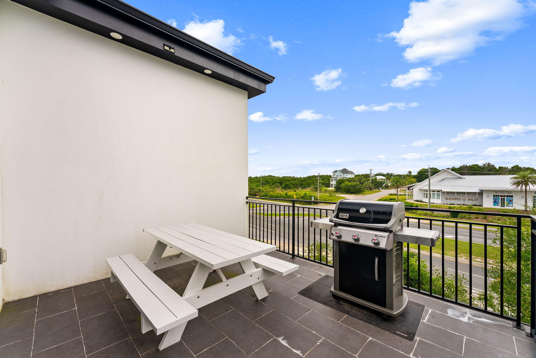 21 Tidewater Court