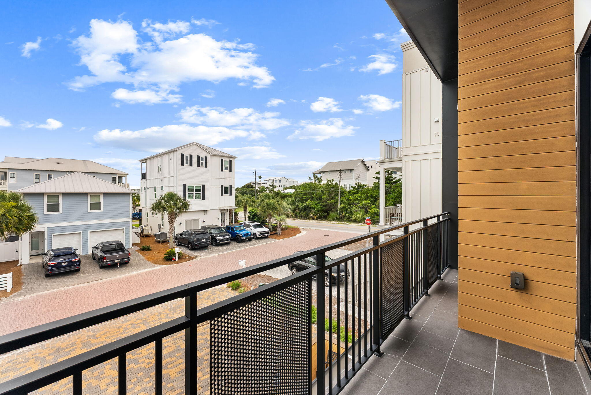 21 Tidewater Court