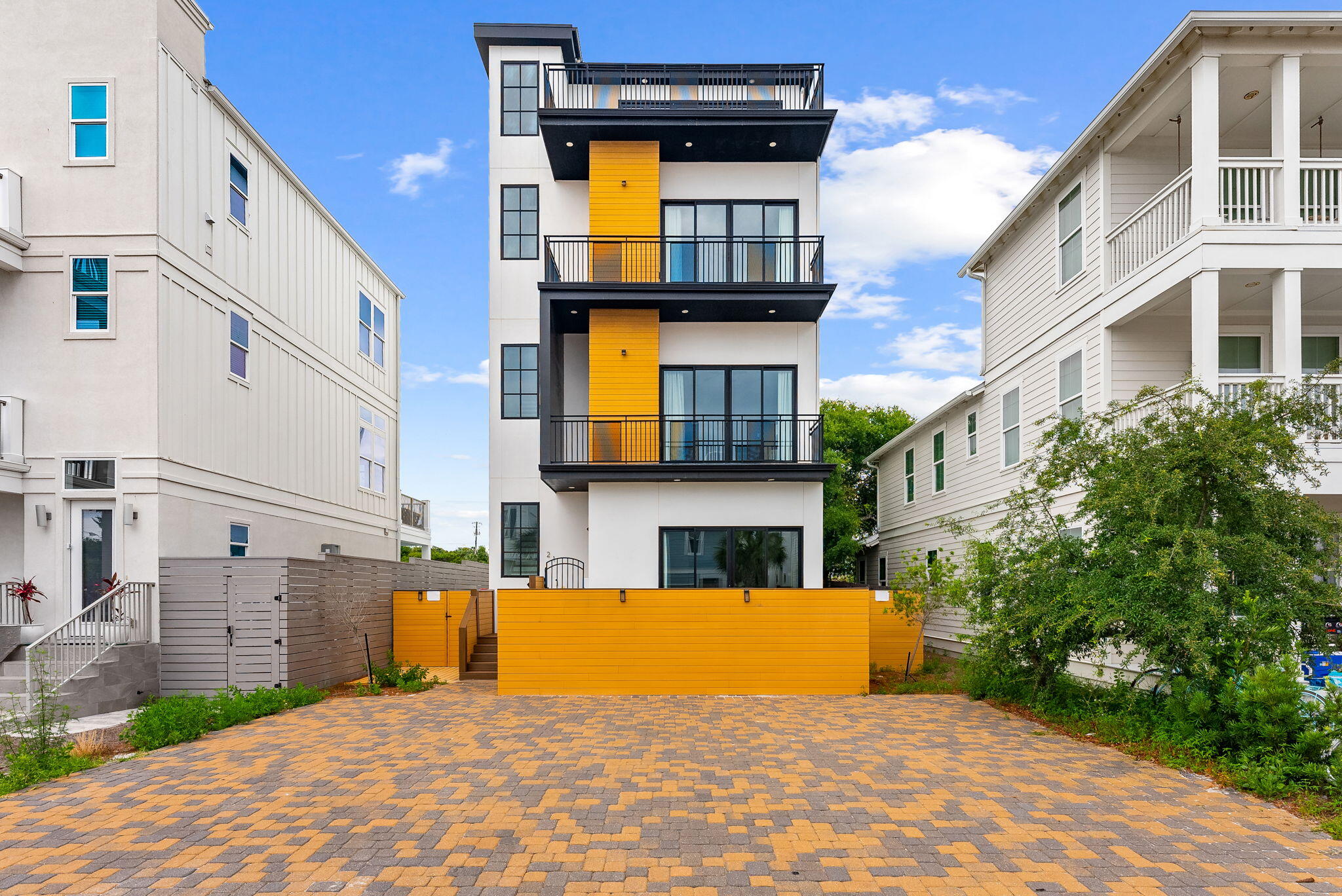 21 Tidewater Court