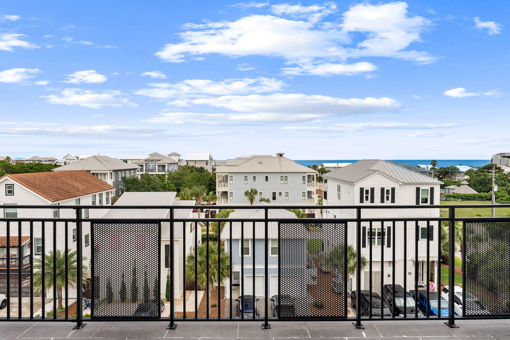 21 Tidewater Court