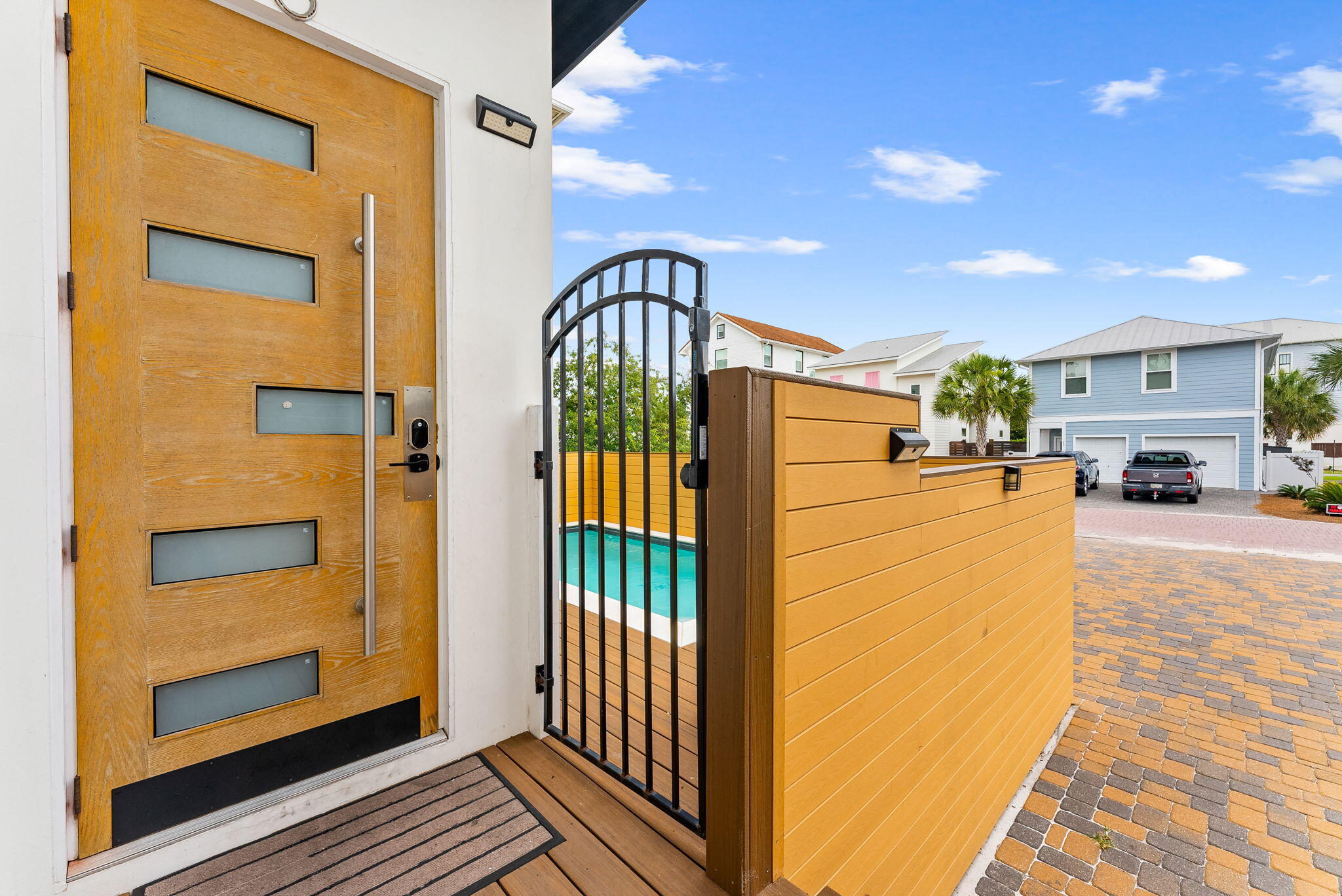 21 Tidewater Court