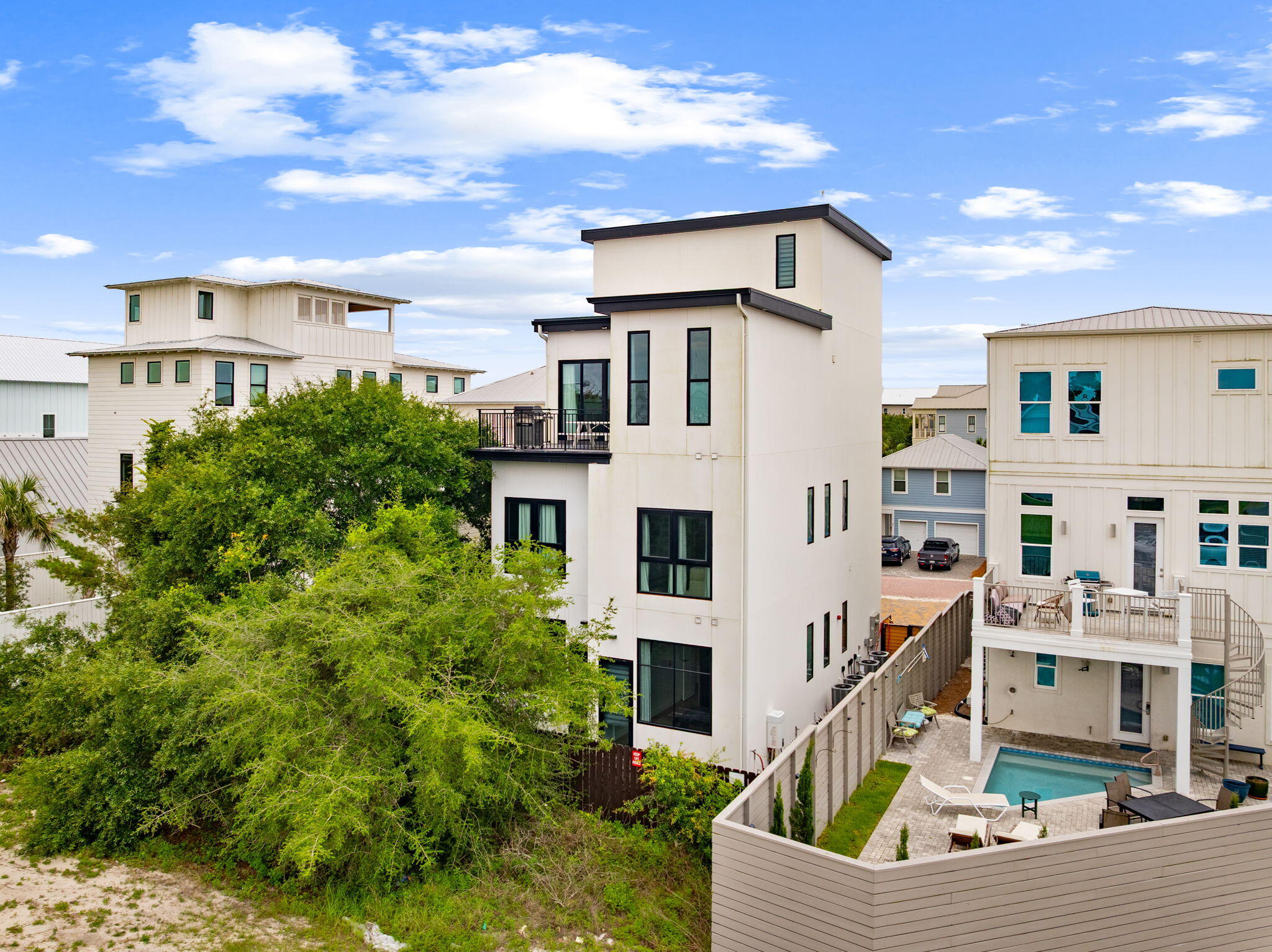 21 Tidewater Court