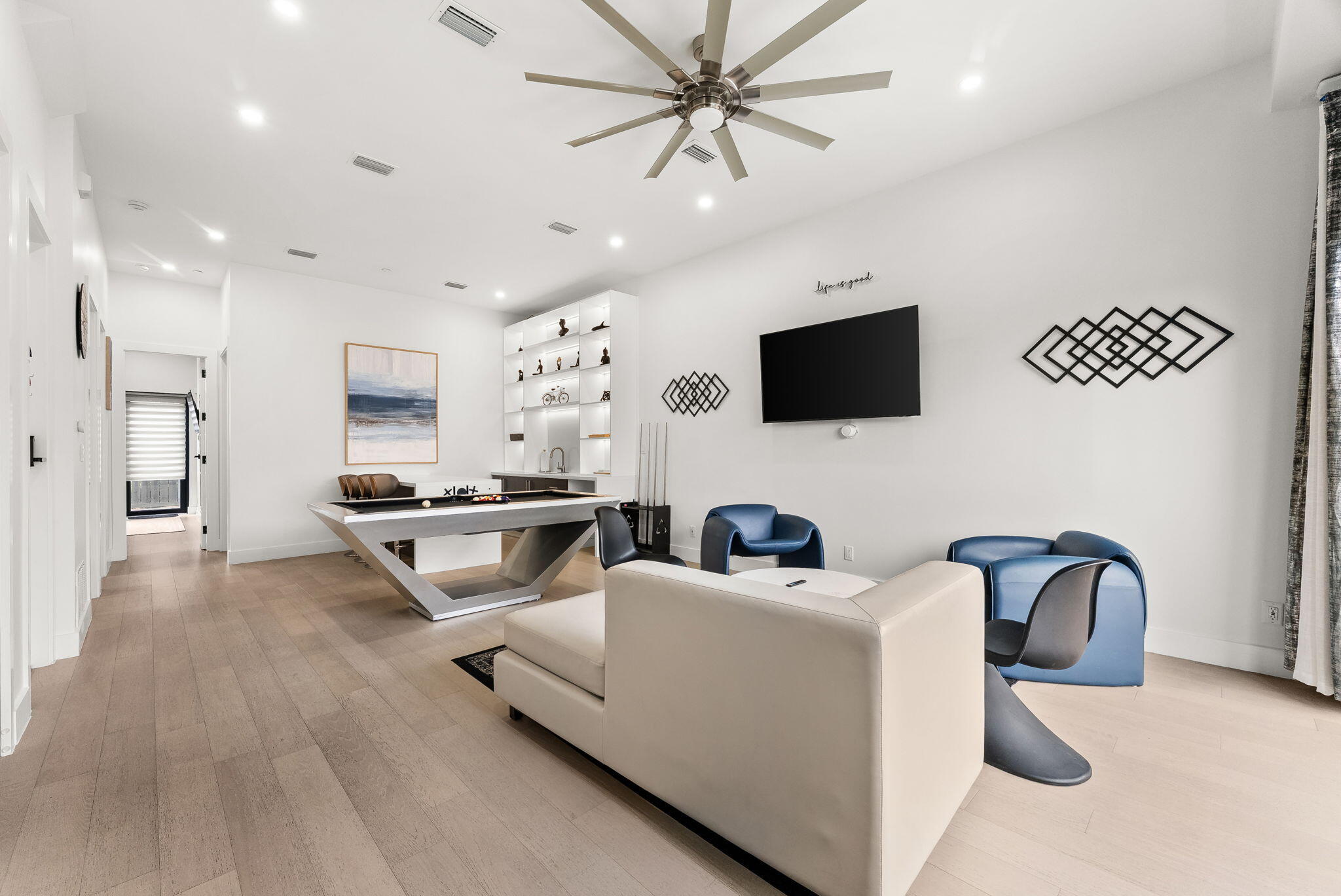 21 Tidewater Court