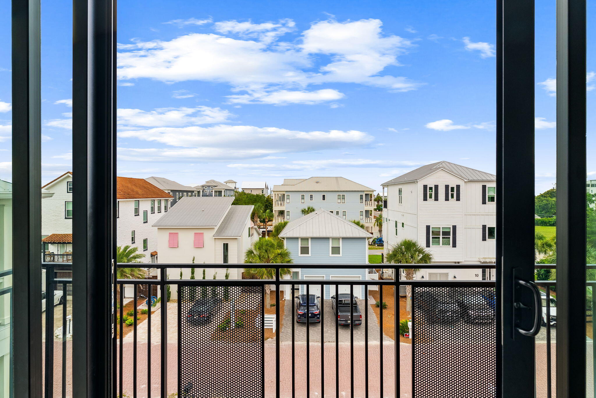 21 Tidewater Court