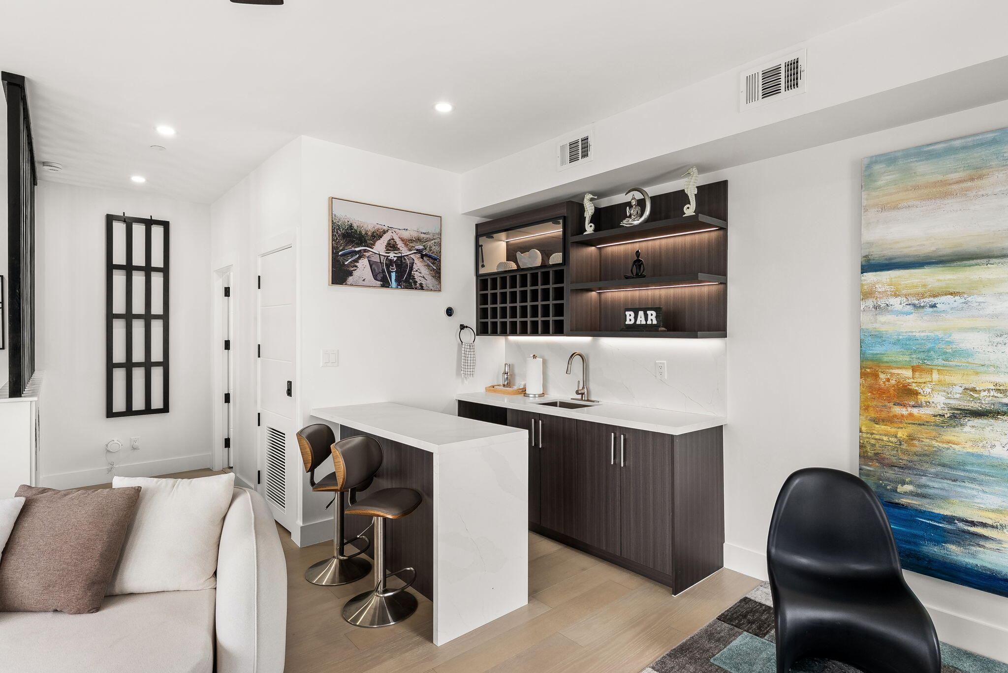 21 Tidewater Court