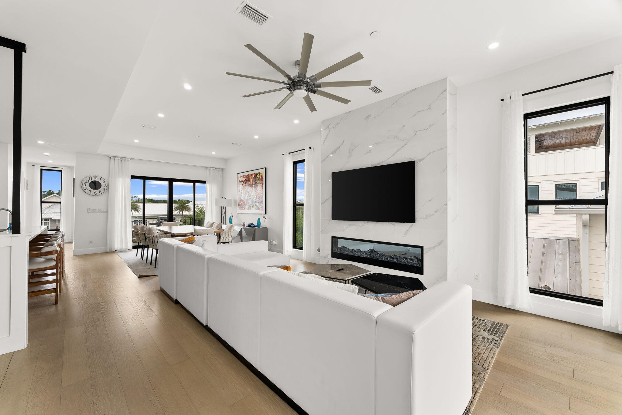 21 Tidewater Court