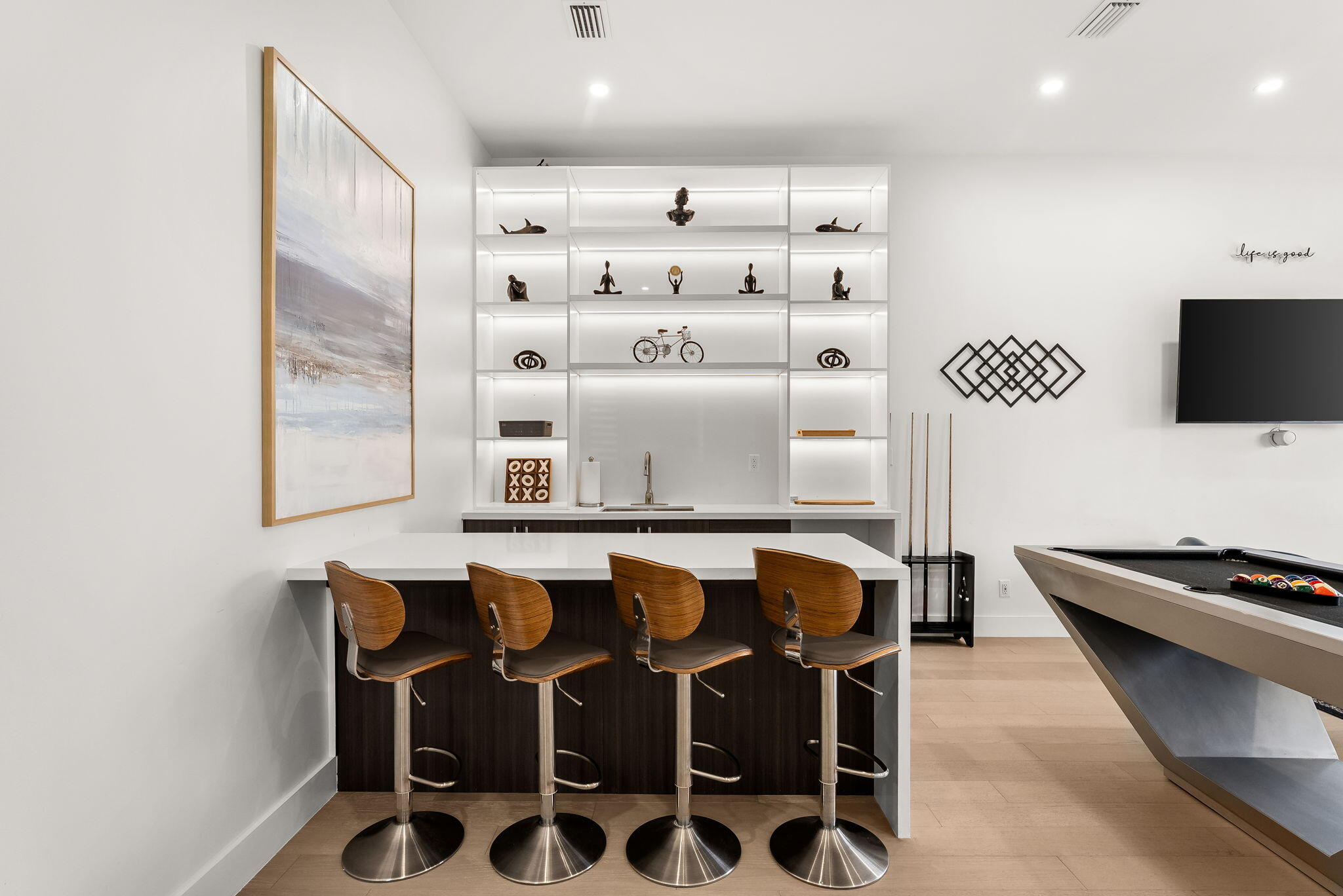 21 Tidewater Court