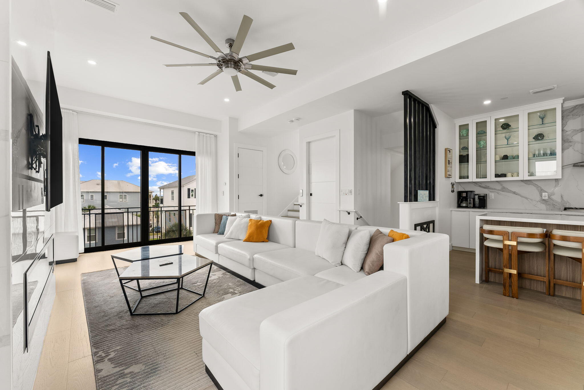 21 Tidewater Court