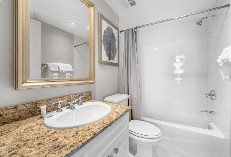 5 Portofino Drive 1106