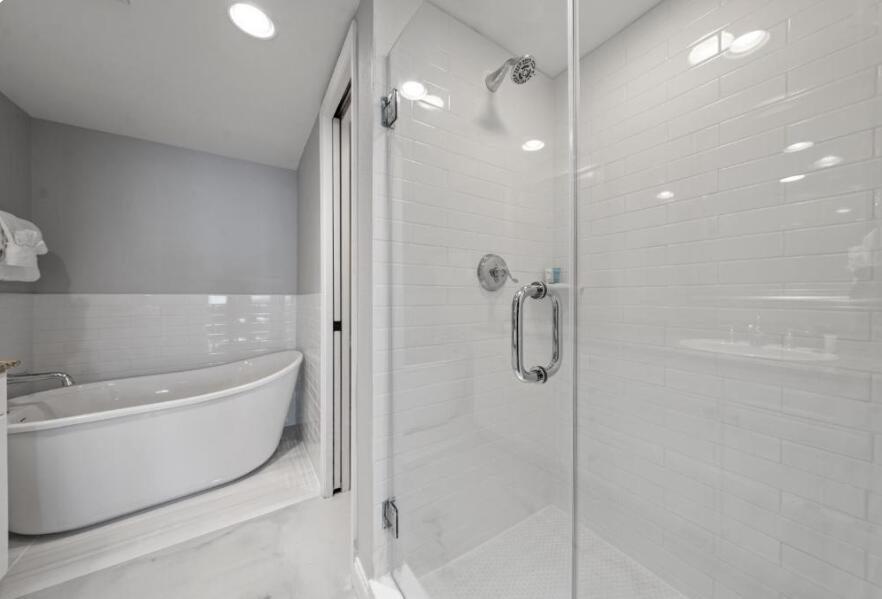 5 Portofino Drive 1106